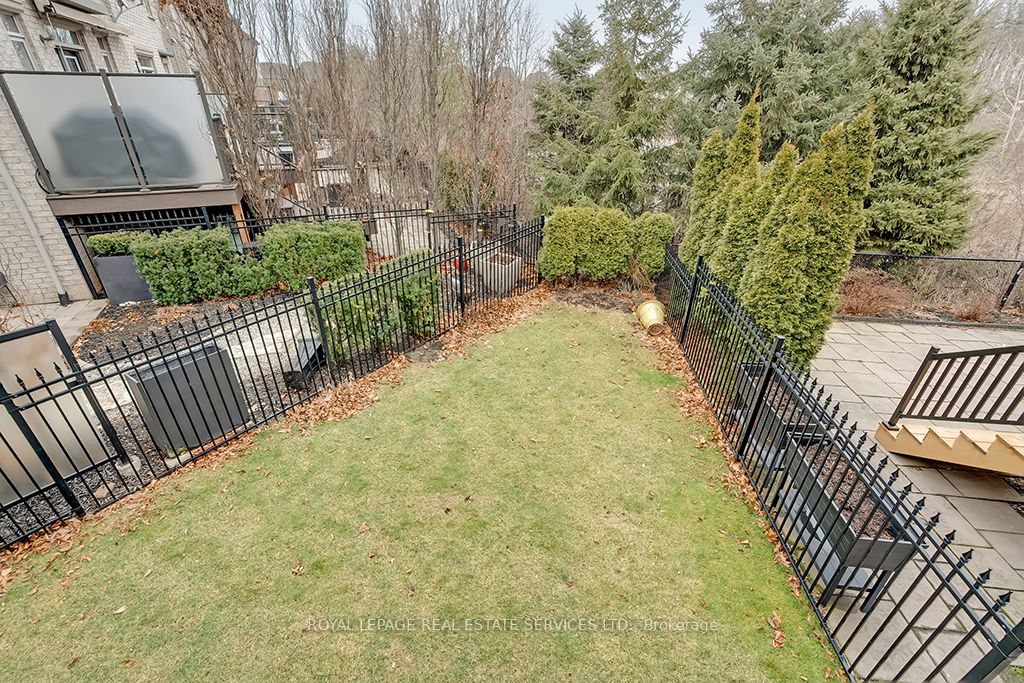 3168 Watercliffe Court