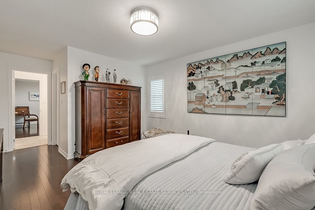 3168 Watercliffe Court