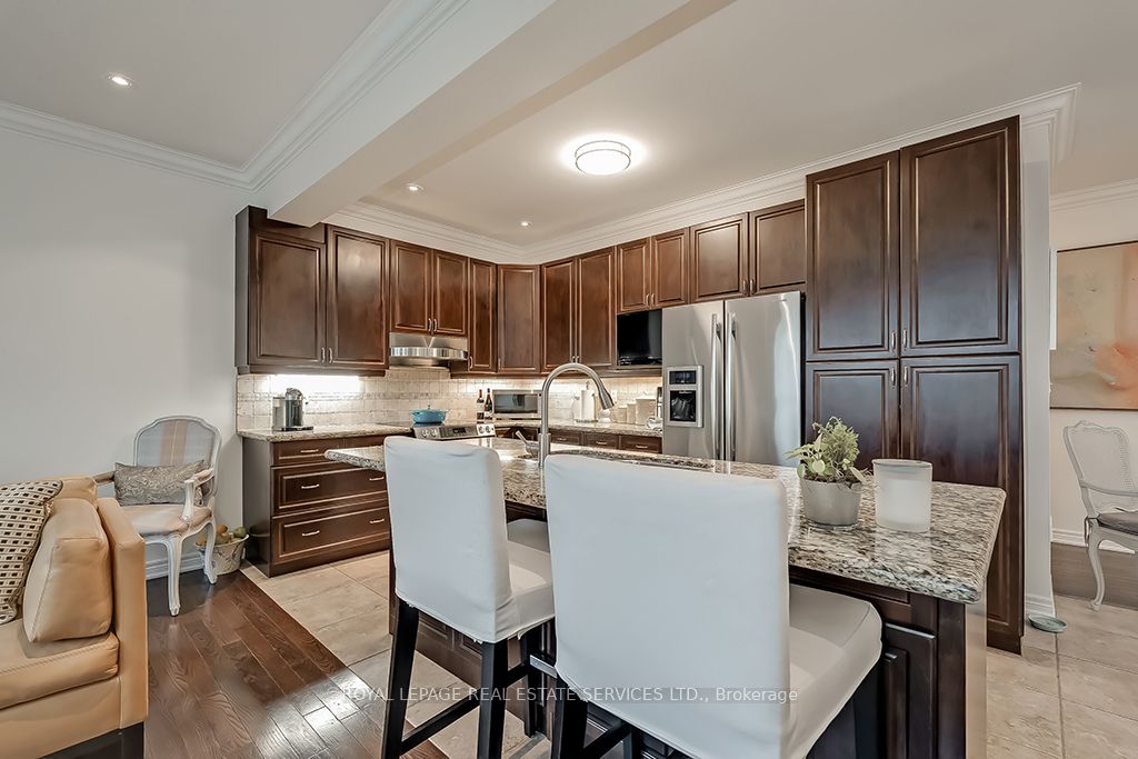 3168 Watercliffe Court