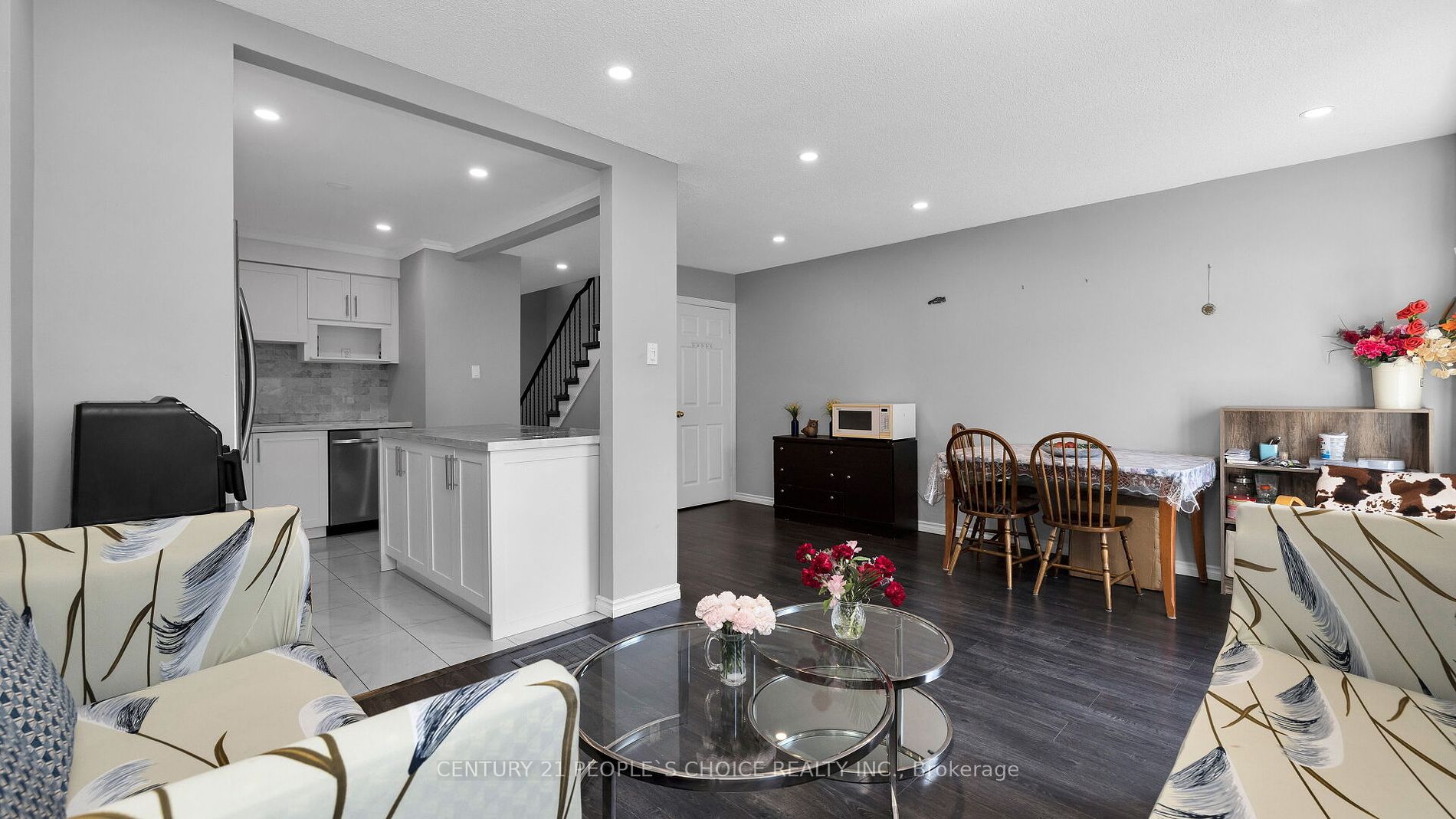 64 Dawson Crescent, #64