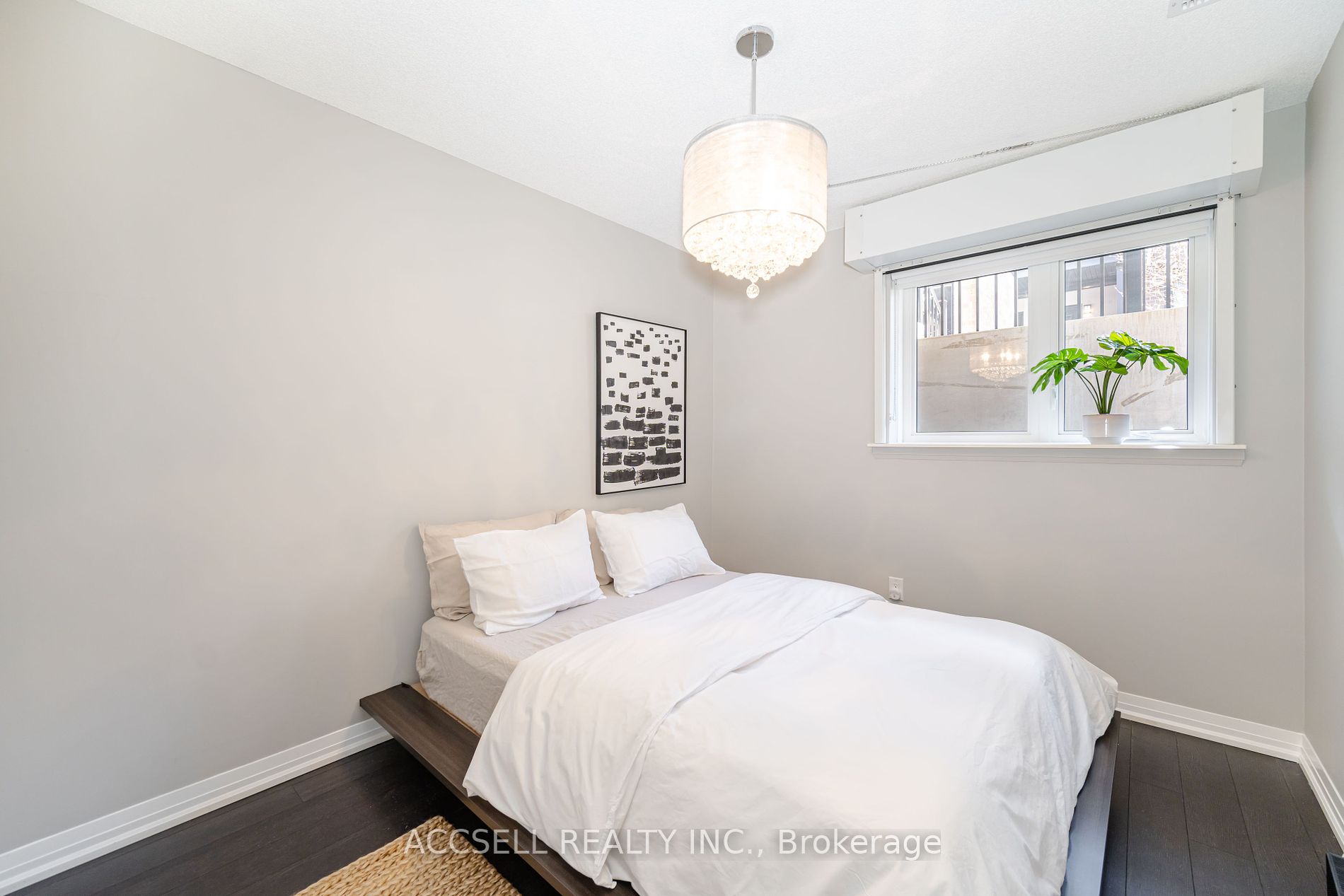 1202 Main Street E #108