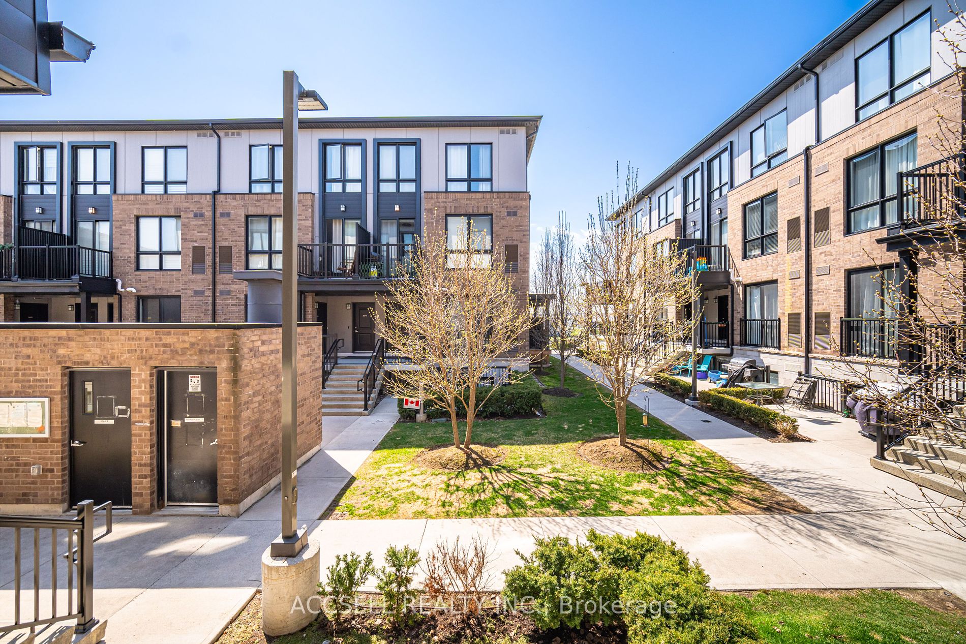 1202 Main Street E #108