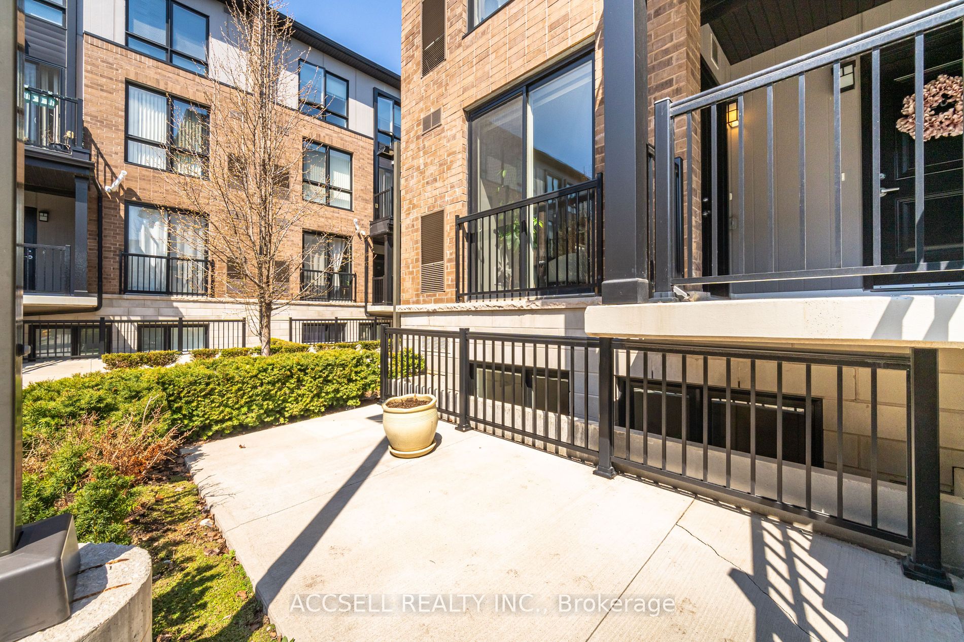 1202 Main Street E #108