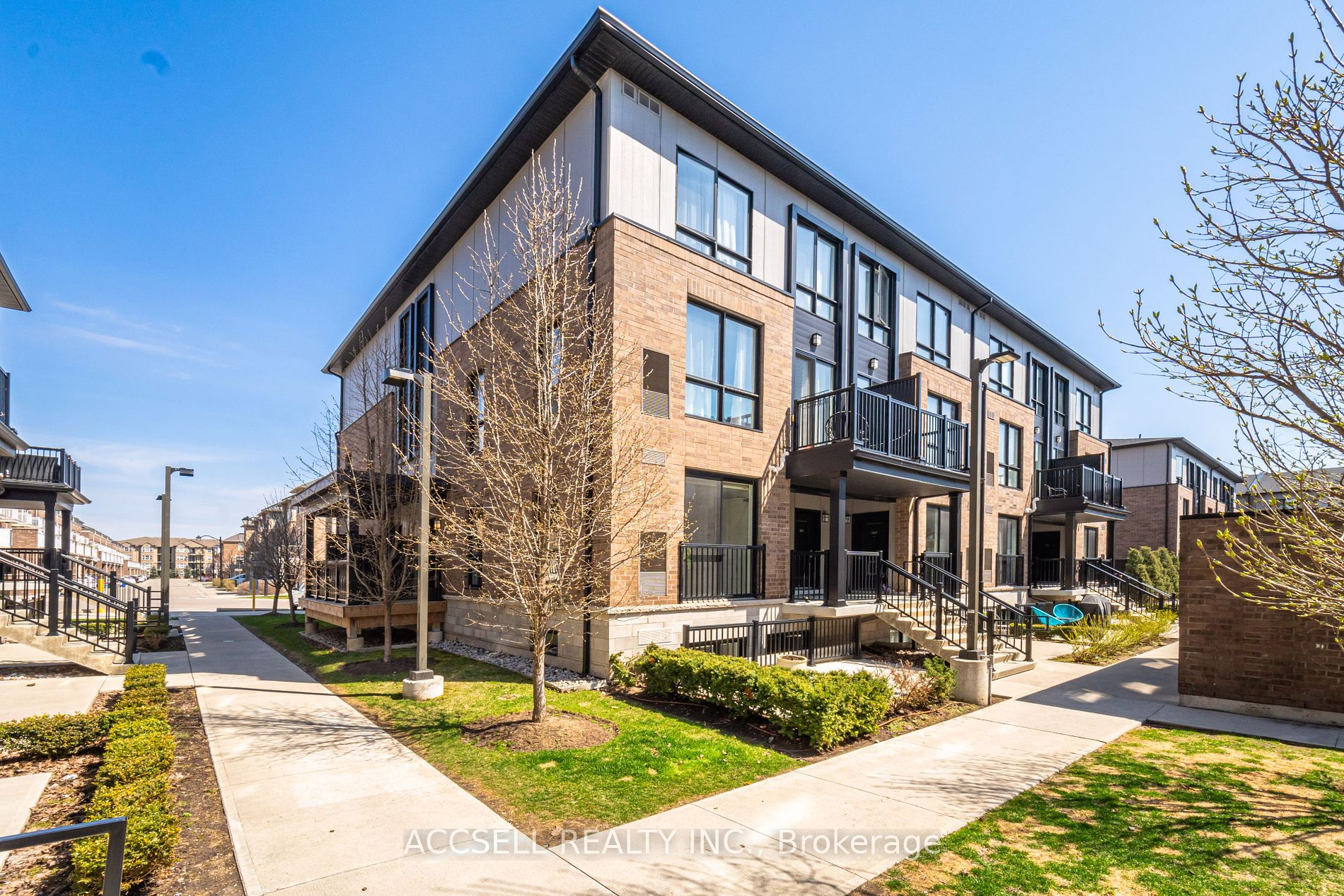 1202 Main Street E #108