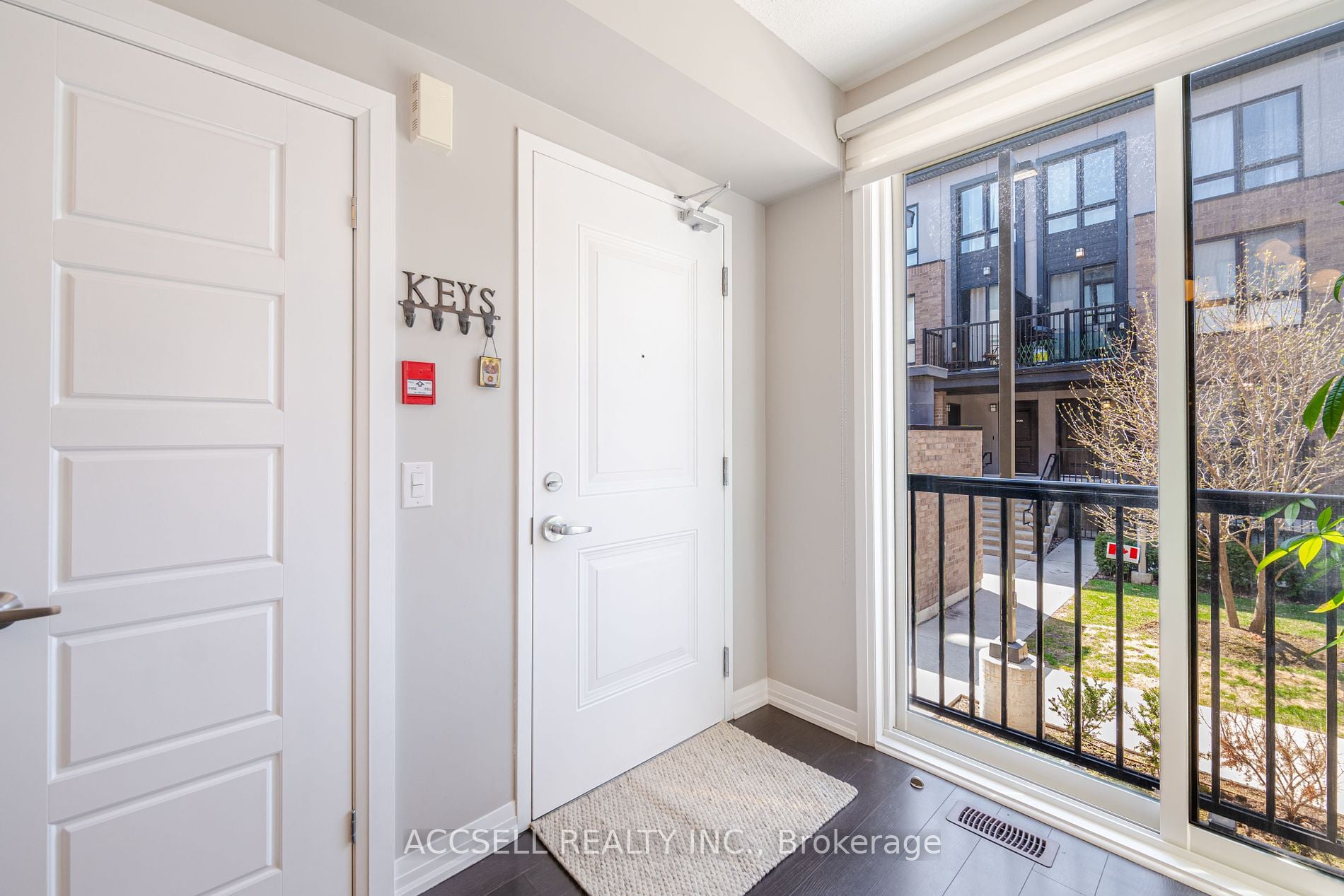 1202 Main Street E #108