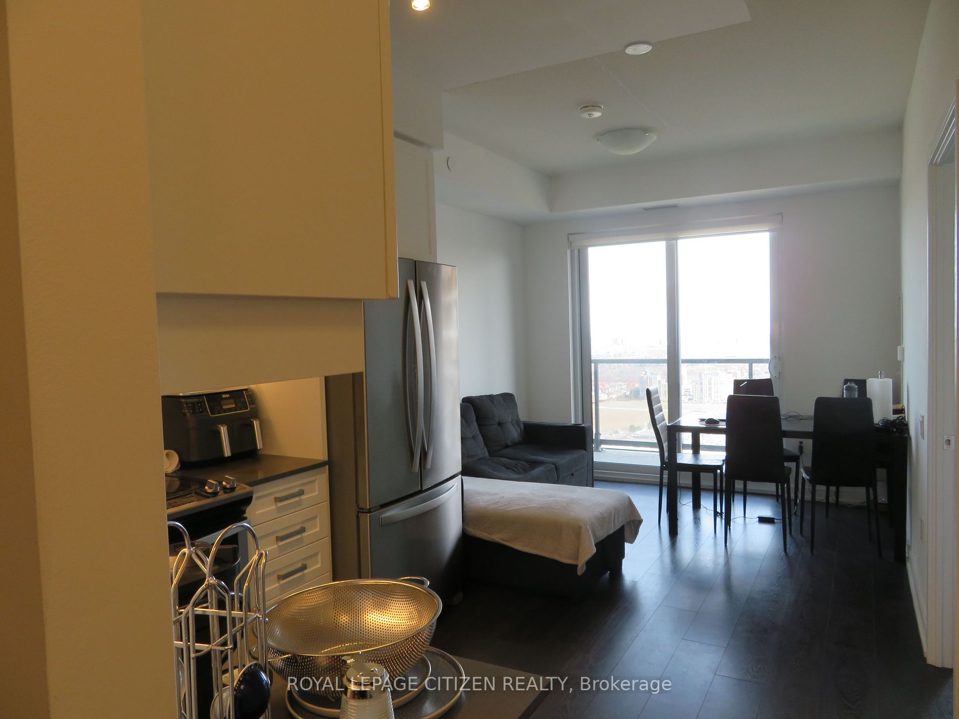 8 Nahani Way #3418