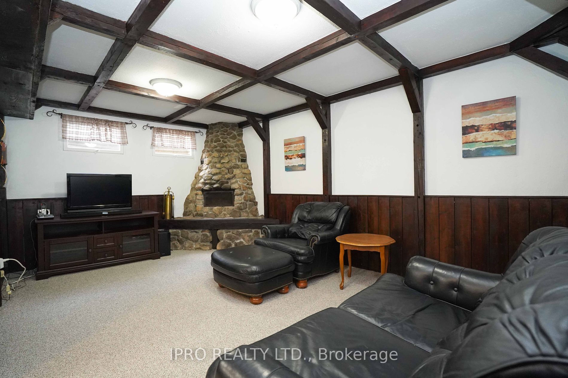 73 Elizabeth Drive