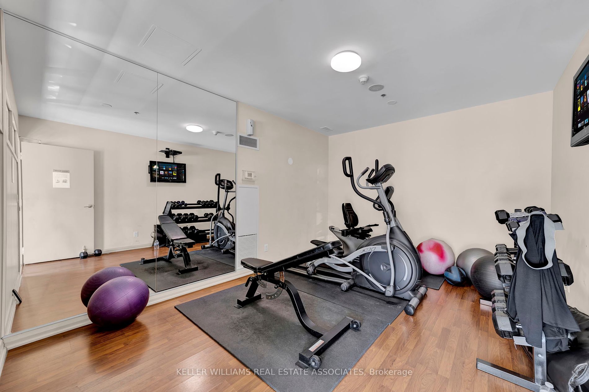 220 Forum Drive #1405