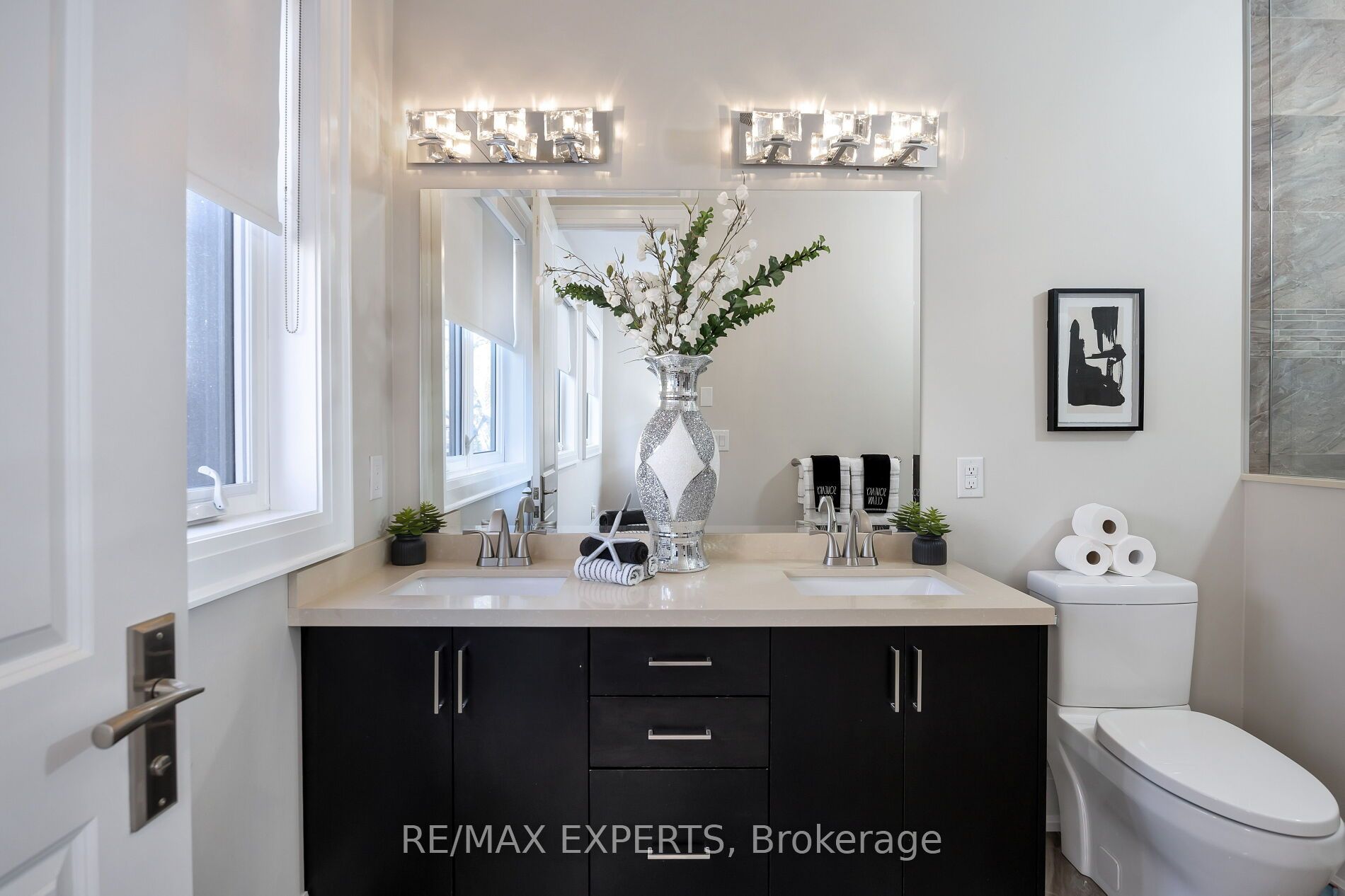 5 Dartmouth Cres