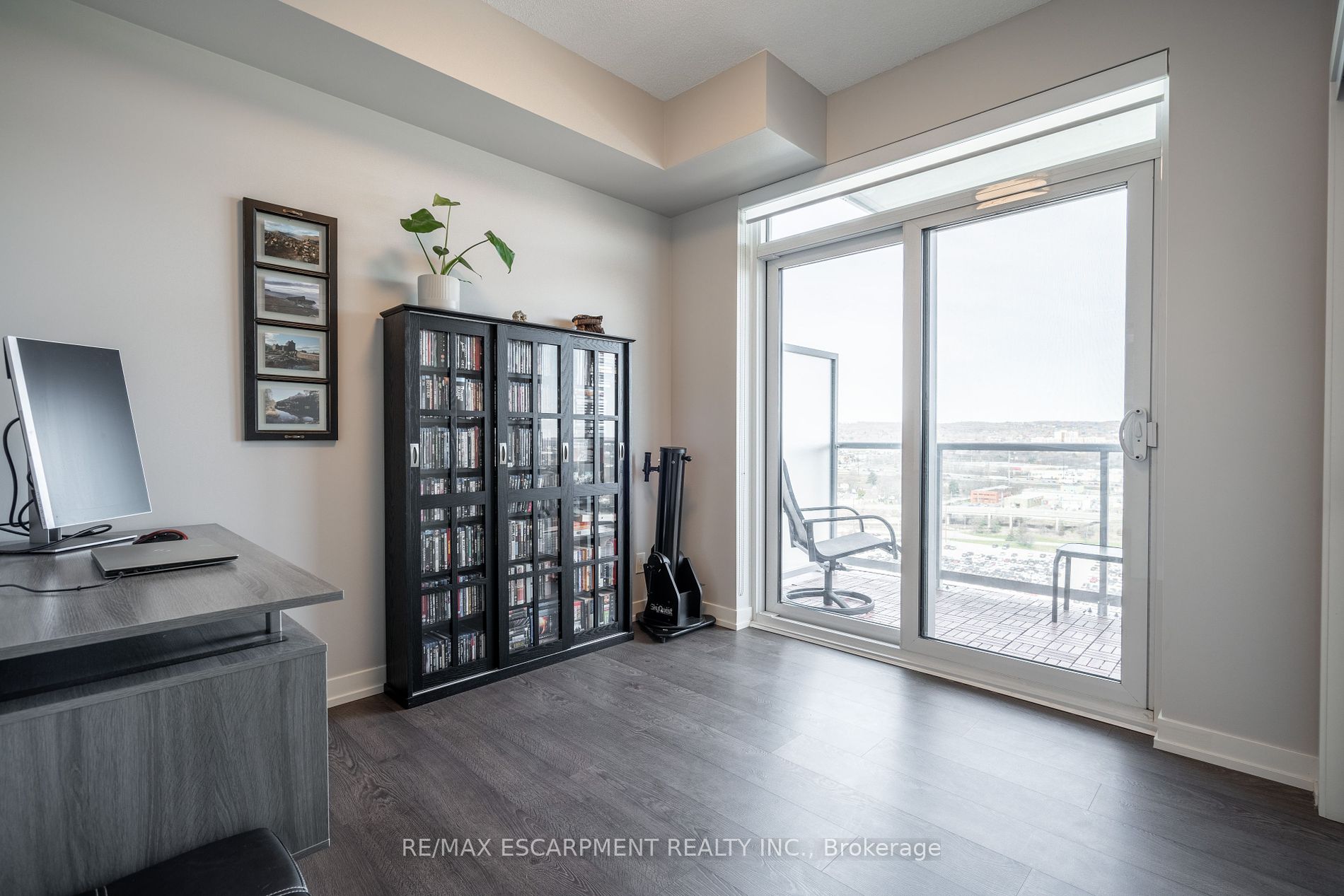 2093 Fairview Street #1902