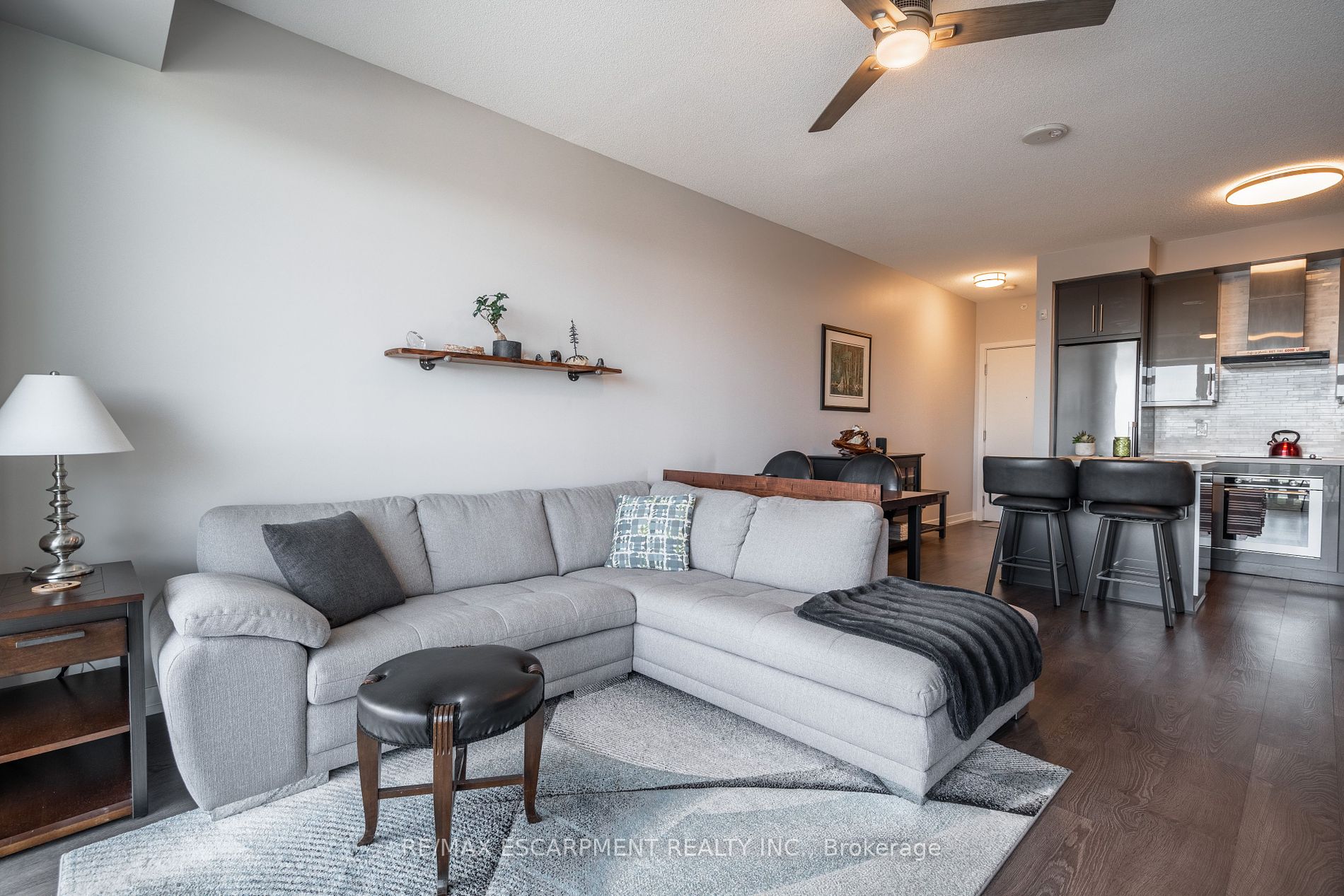 2093 Fairview Street #1902