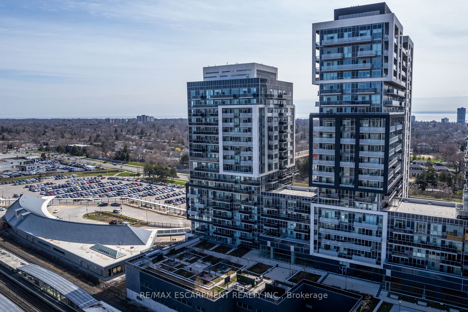 2093 Fairview Street #1902