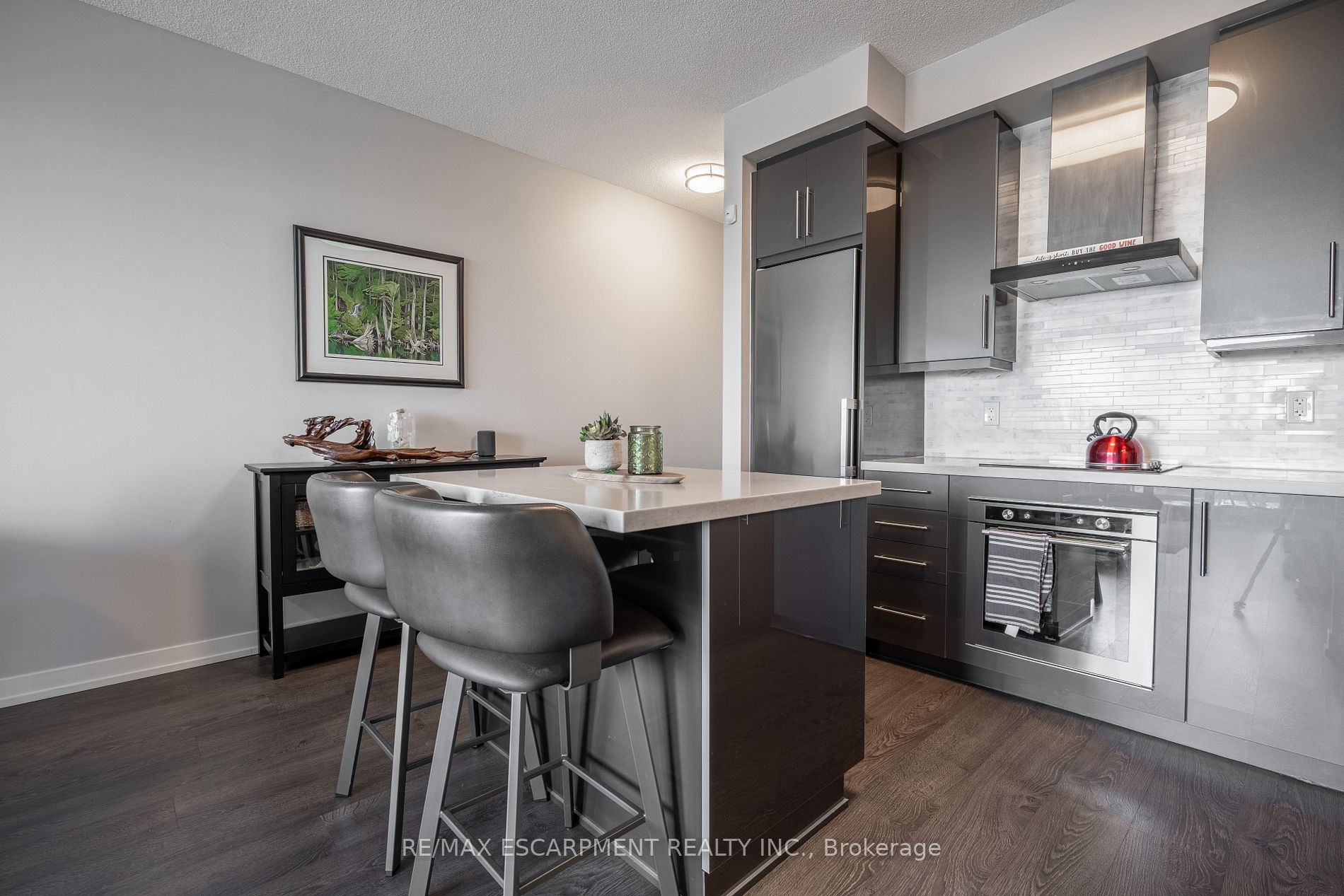 2093 Fairview Street #1902