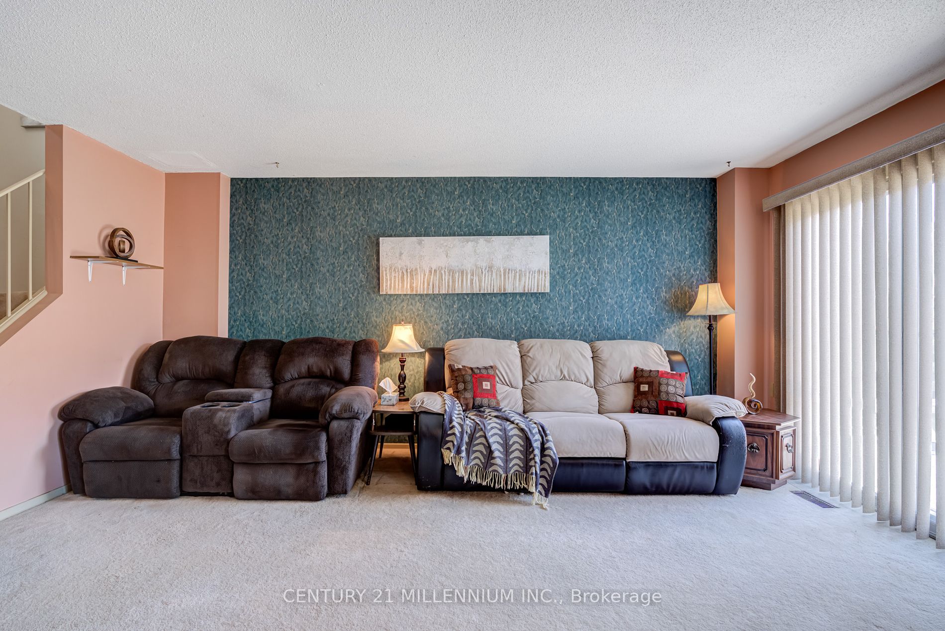 22 Mitchell Ave