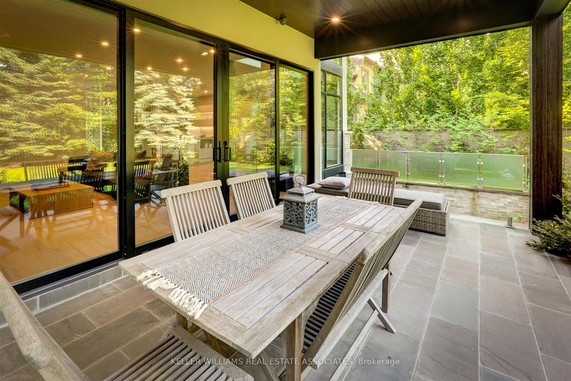99 Veronica Drive