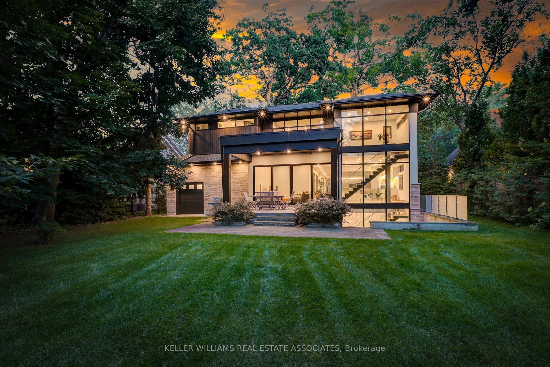 99 Veronica Drive