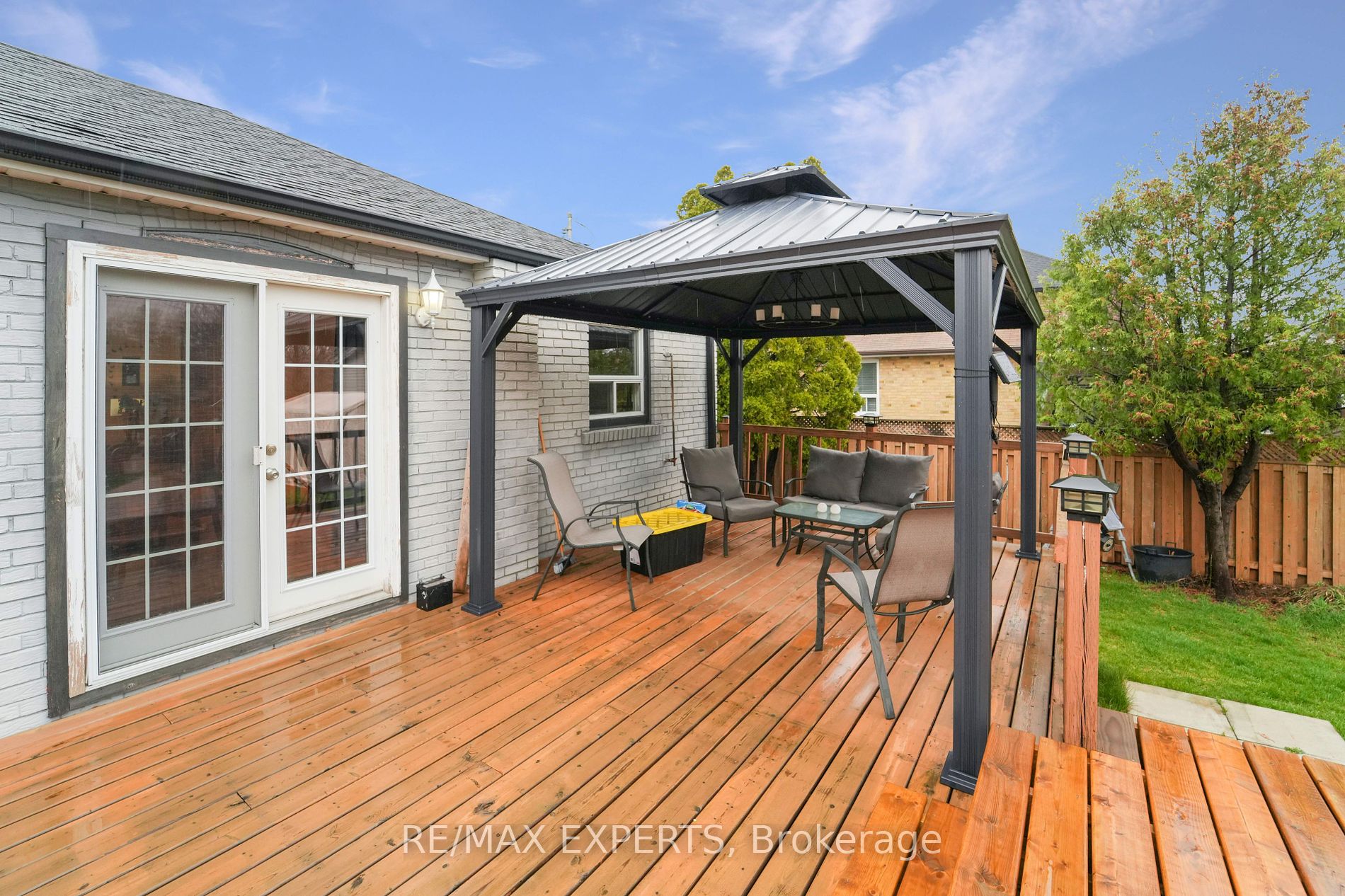 2504 Donnavale Drive