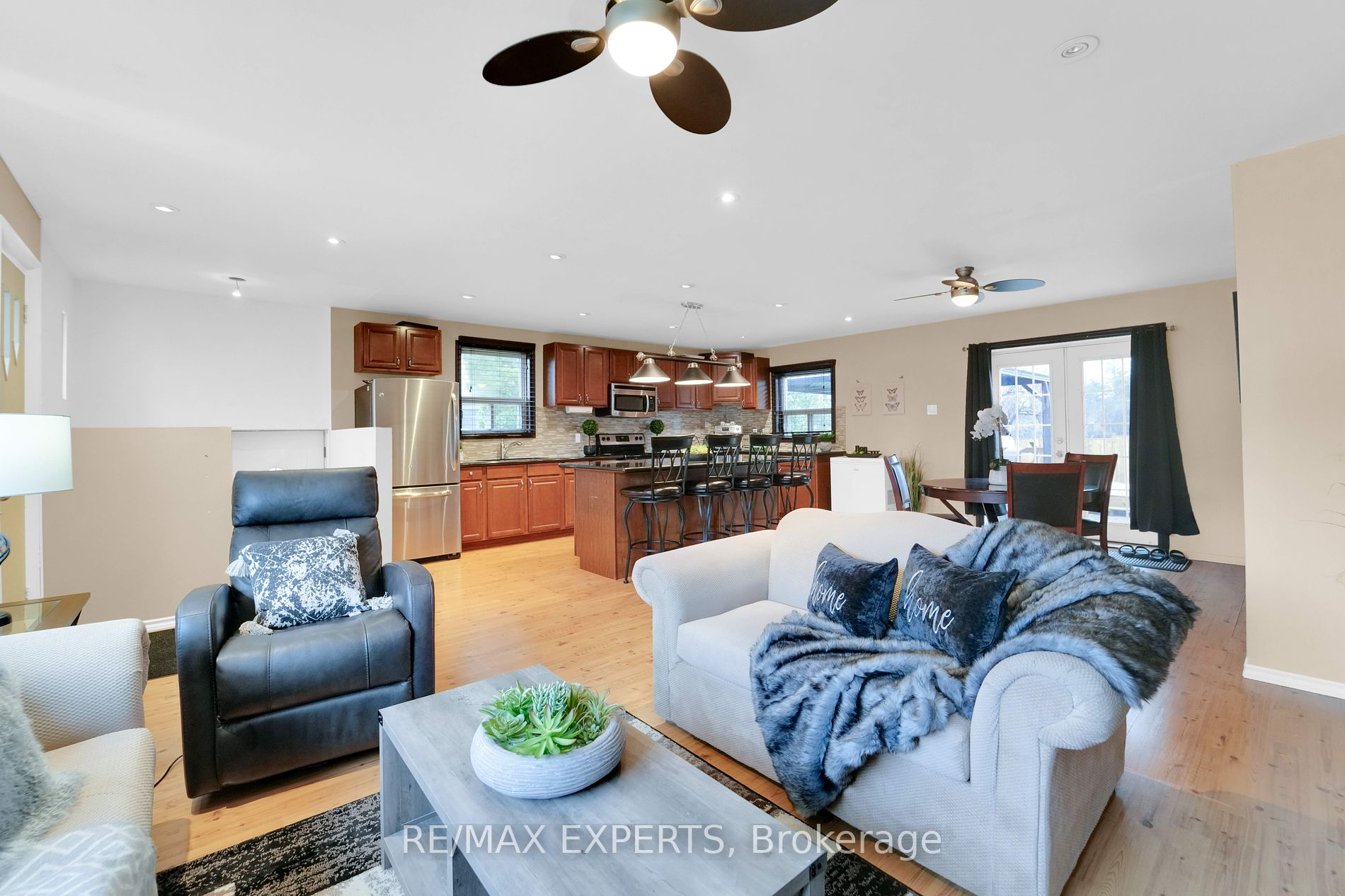 2504 Donnavale Drive