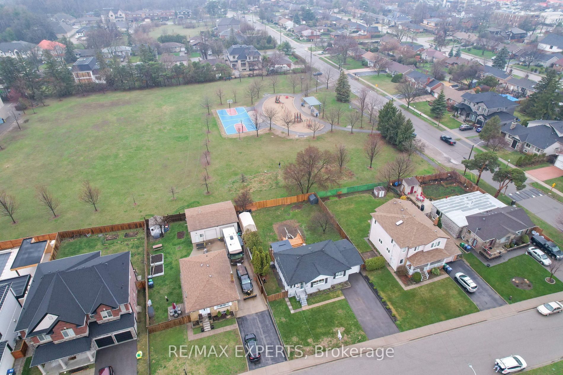 2504 Donnavale Drive