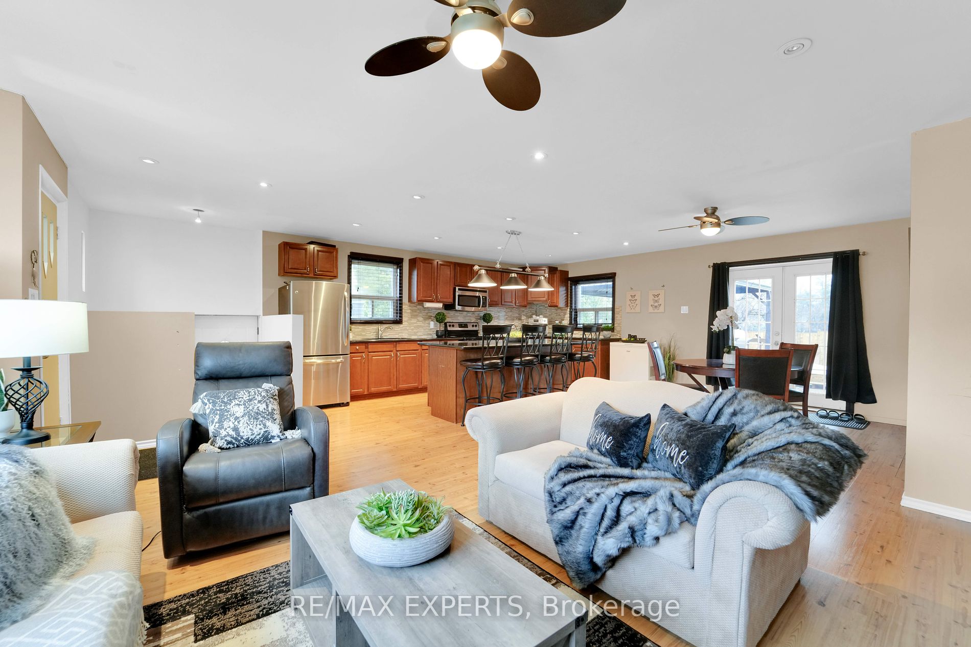 2504 Donnavale Drive