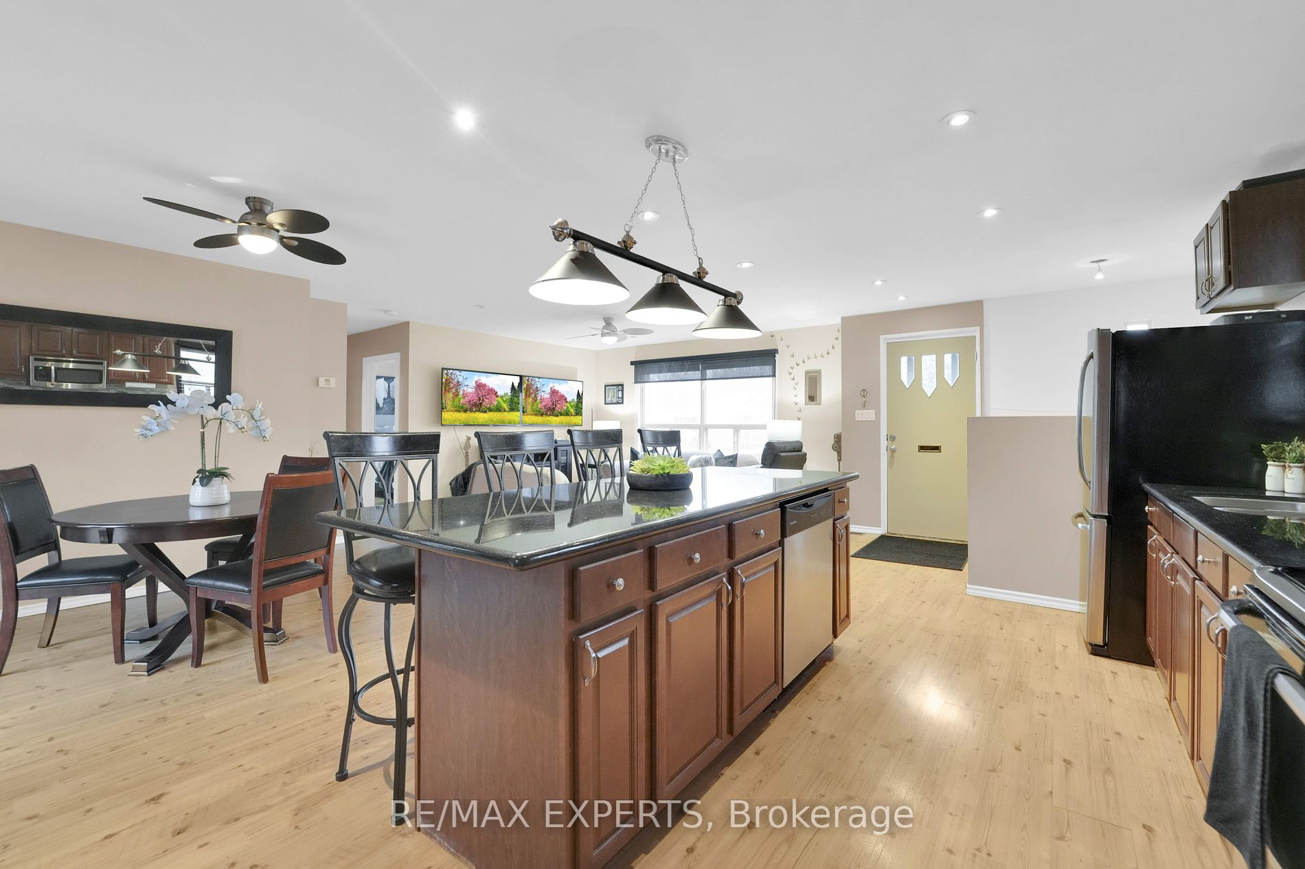 2504 Donnavale Drive