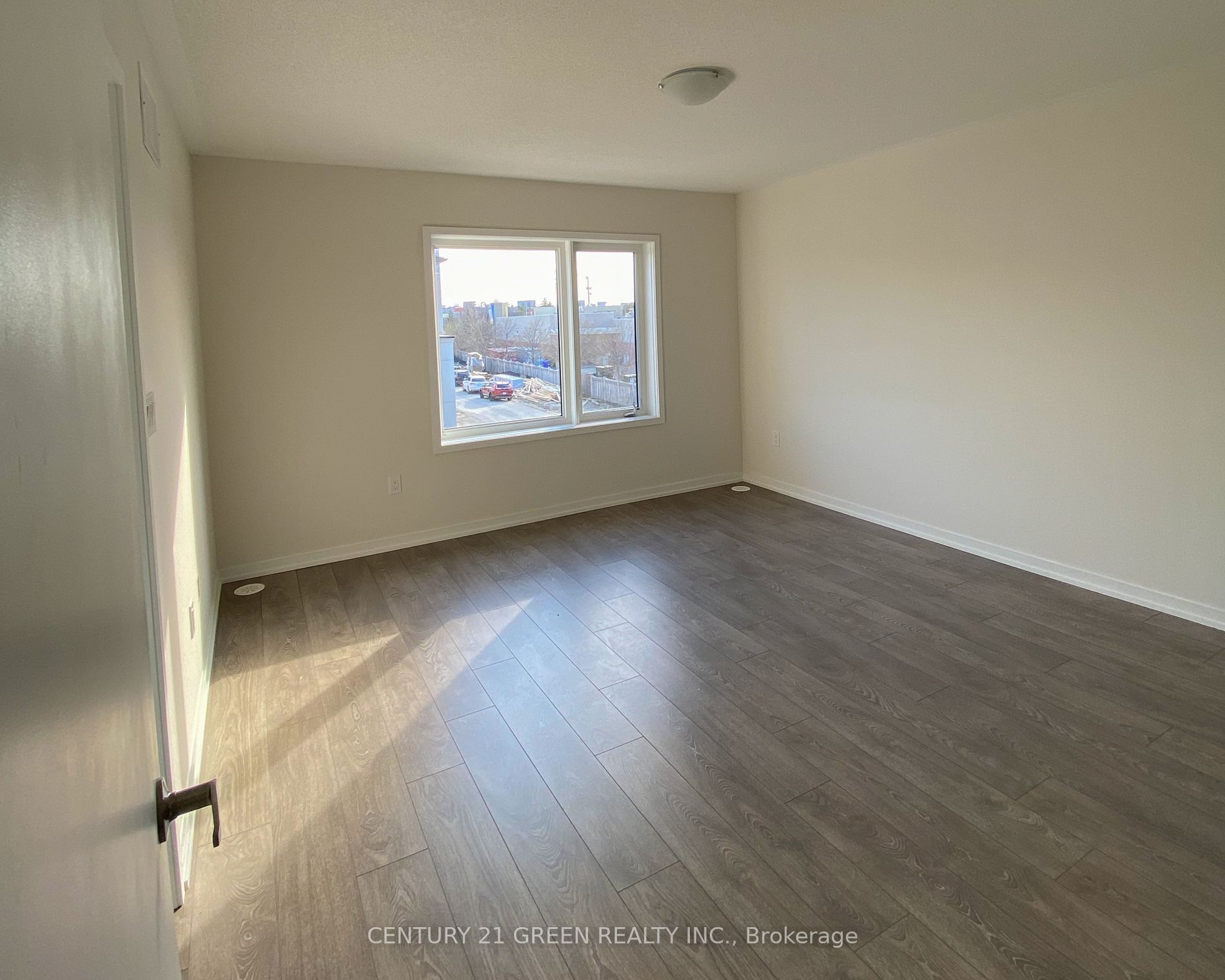 142 Landsbridge Street