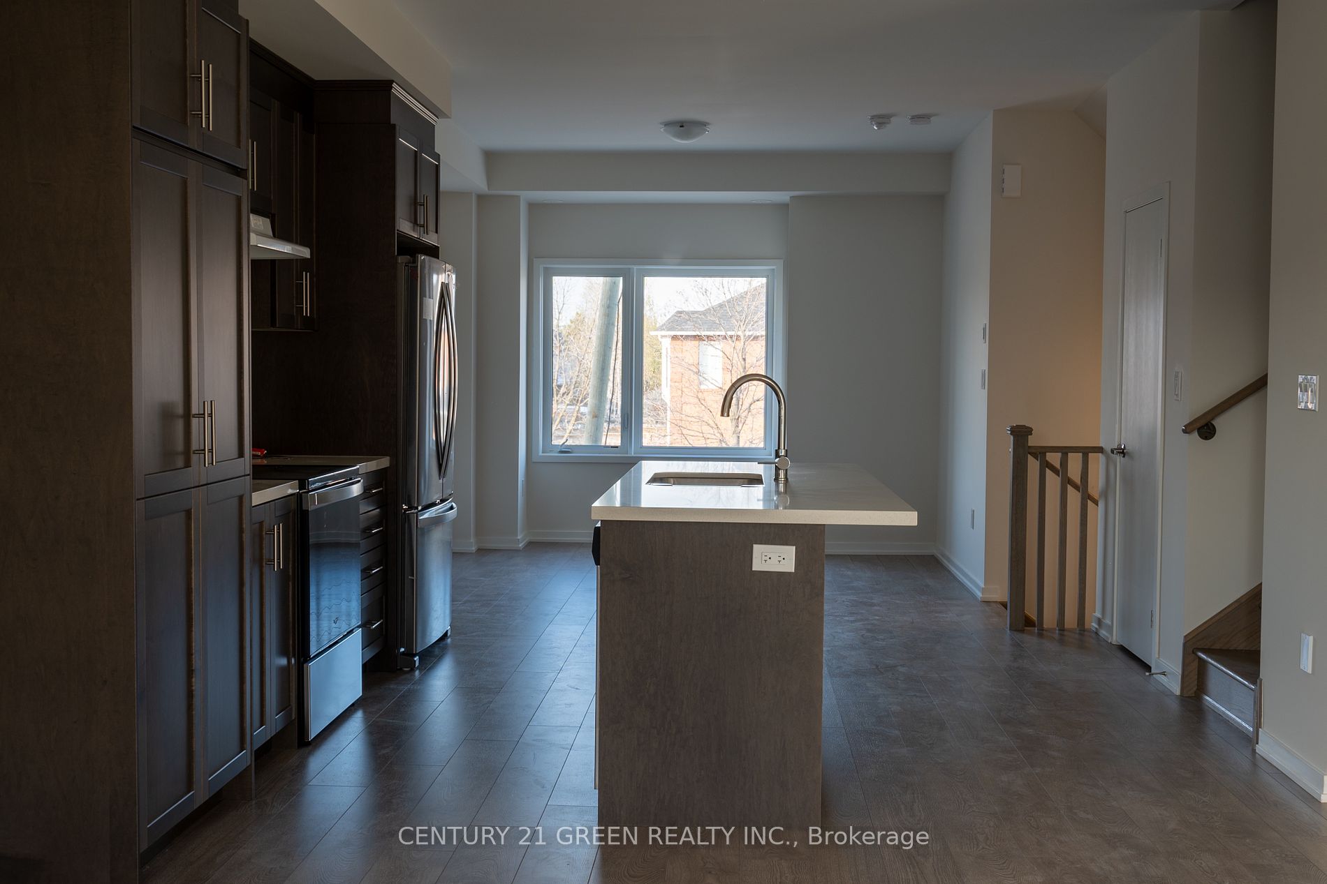 142 Landsbridge Street