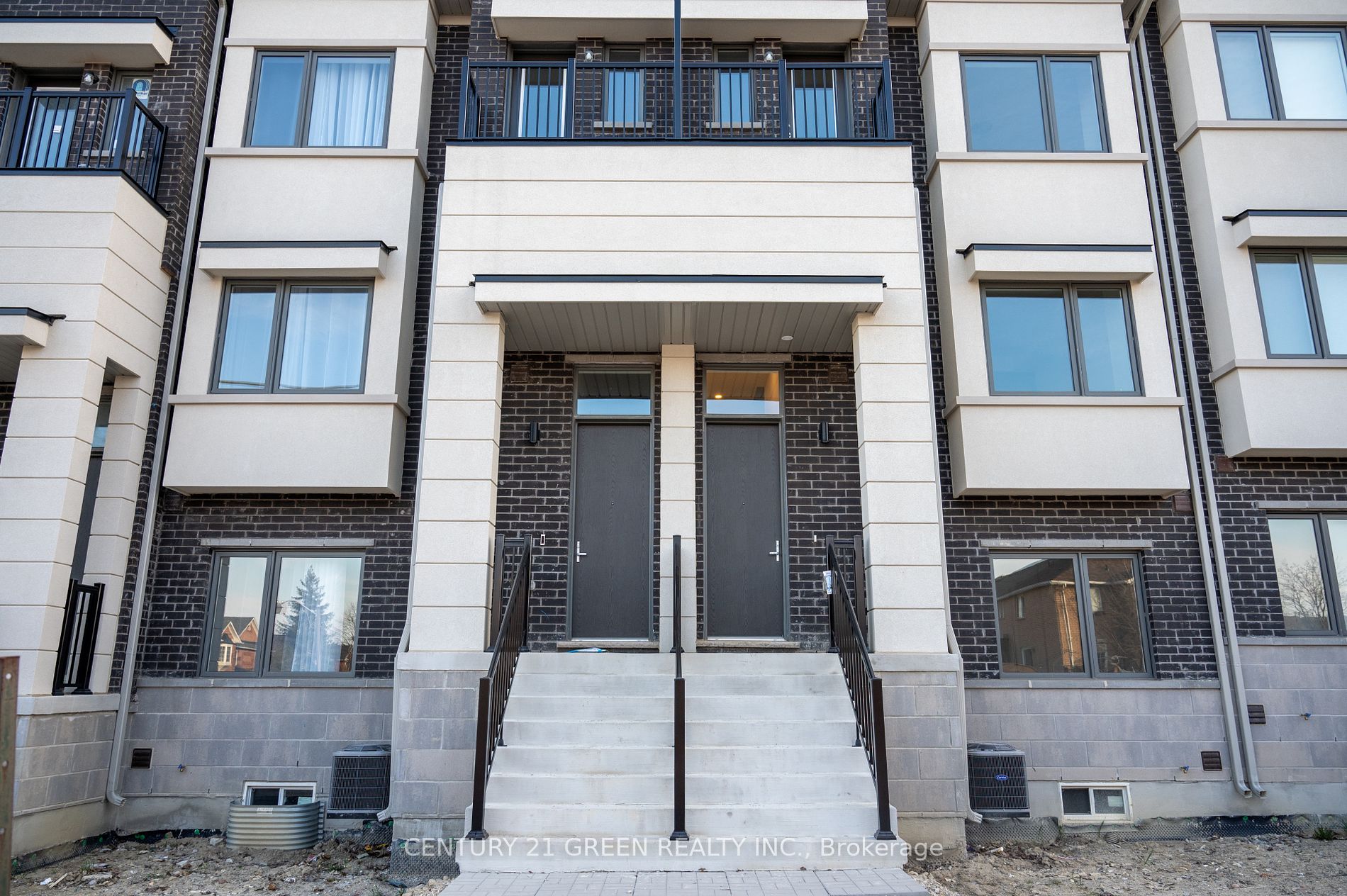 142 Landsbridge Street