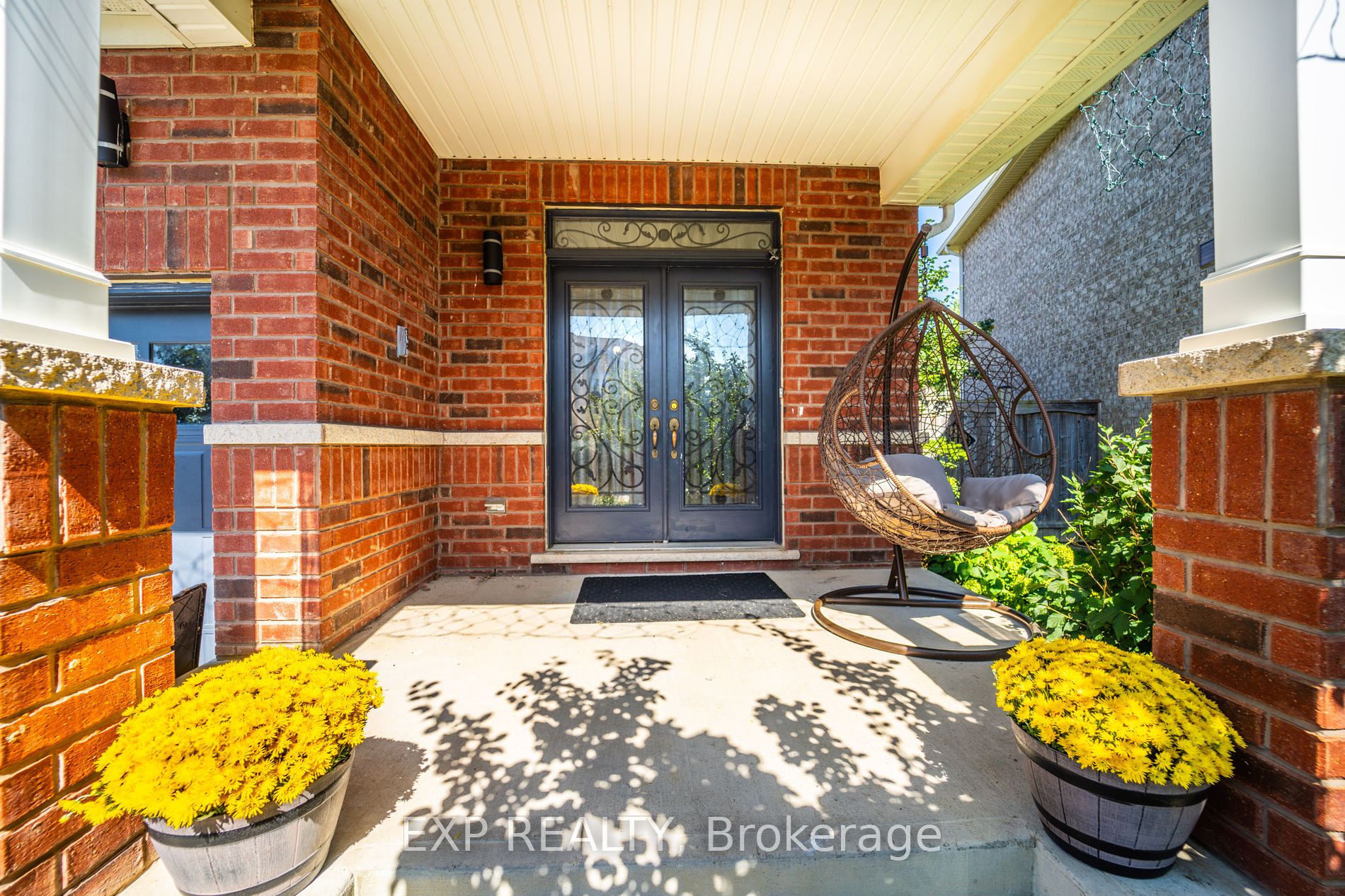 1379 Rolph Terrace