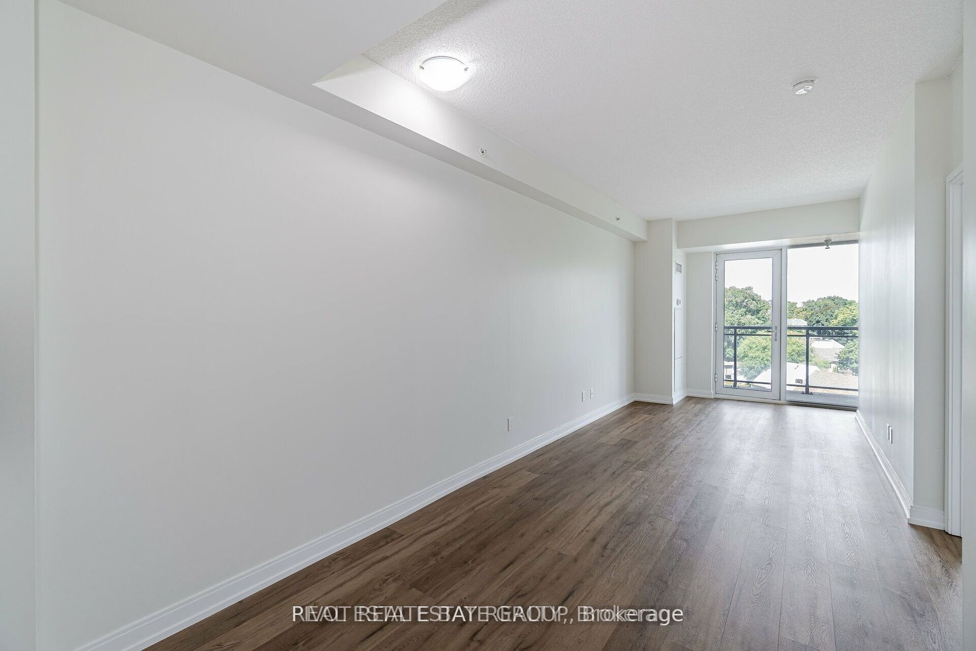 760 The Queensway, #504