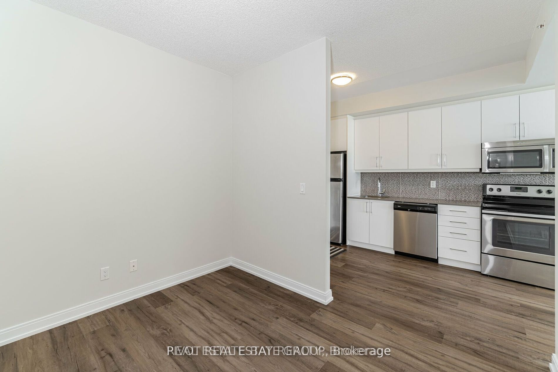 760 The Queensway, #504