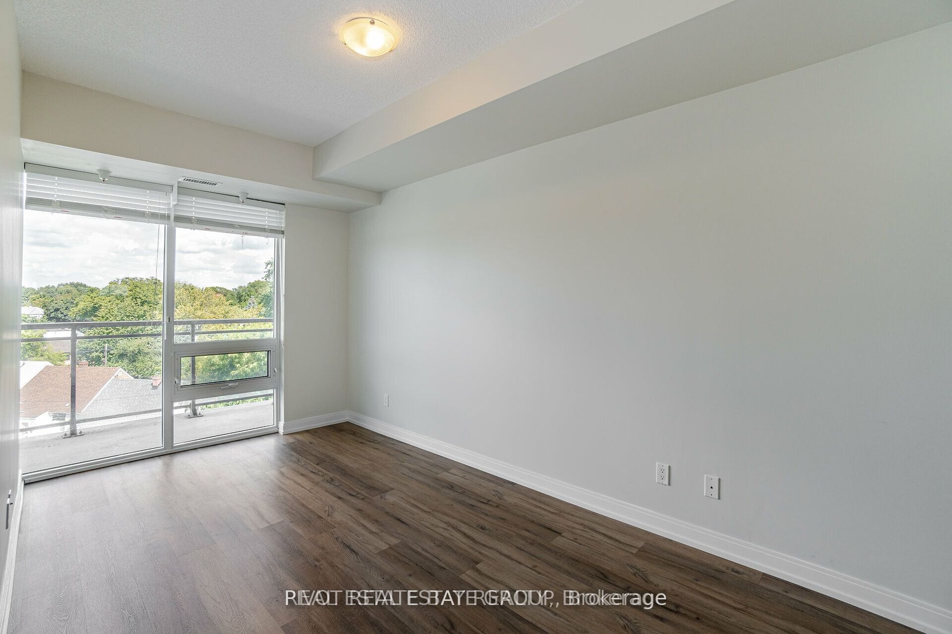 760 The Queensway, #504