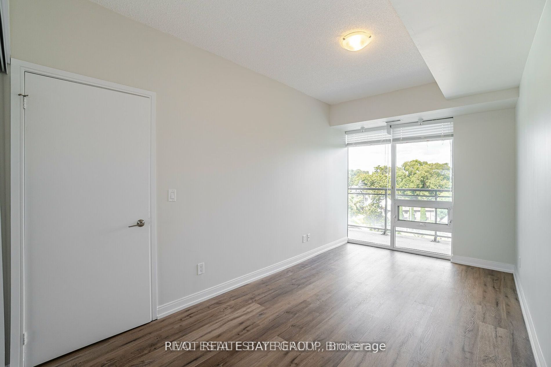 760 The Queensway, #504