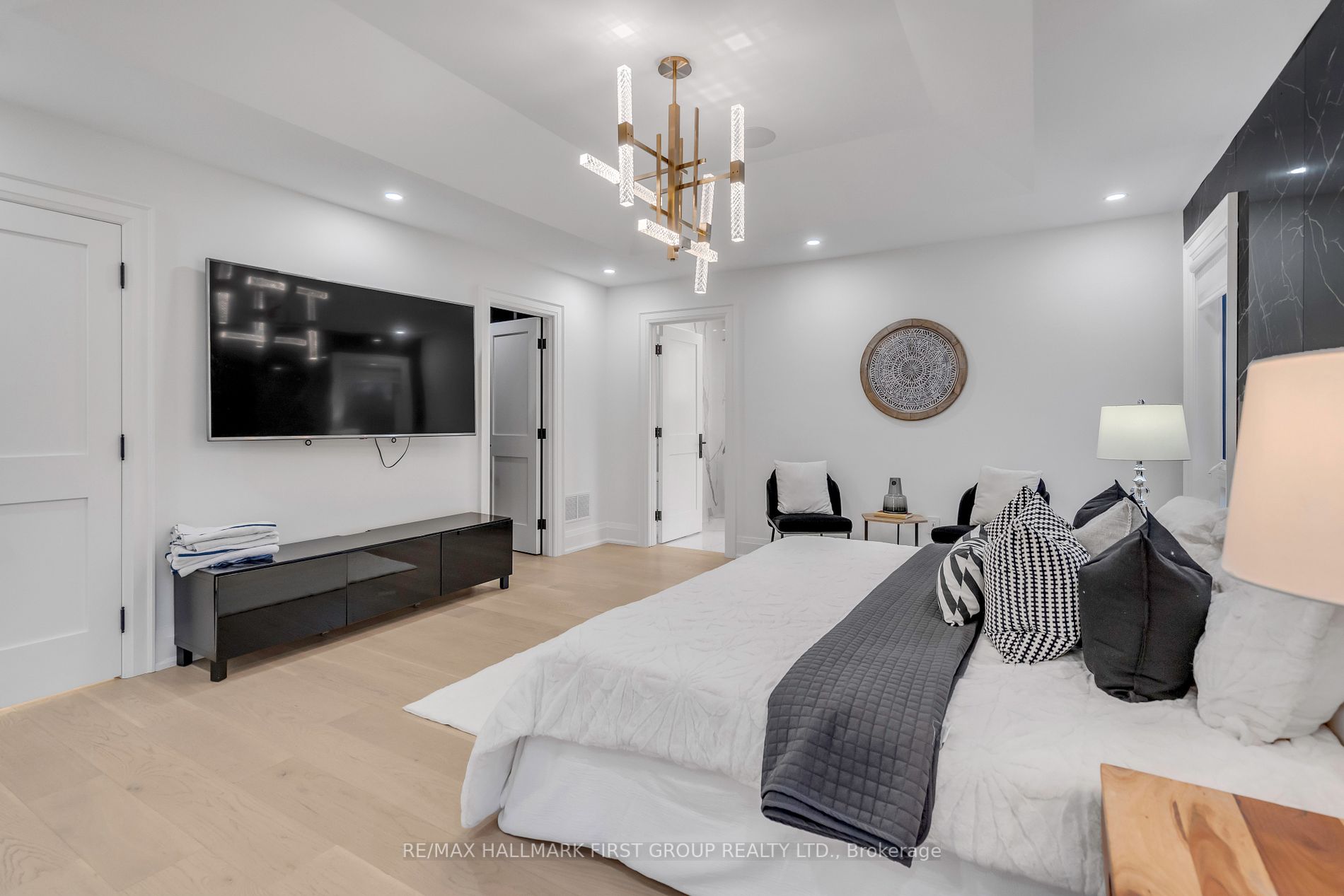 246 Edenbridge Drive