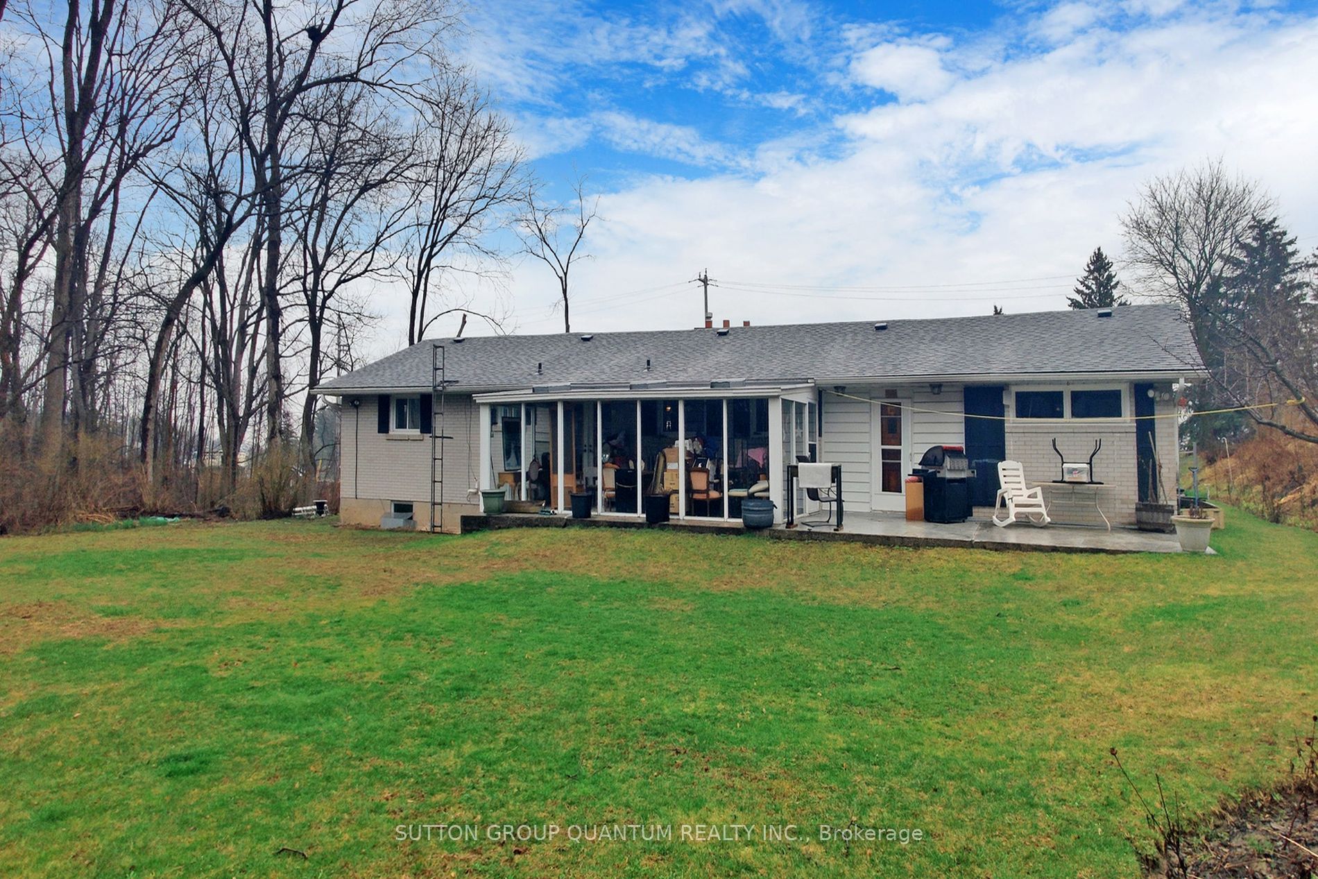 400 Maple Avenue