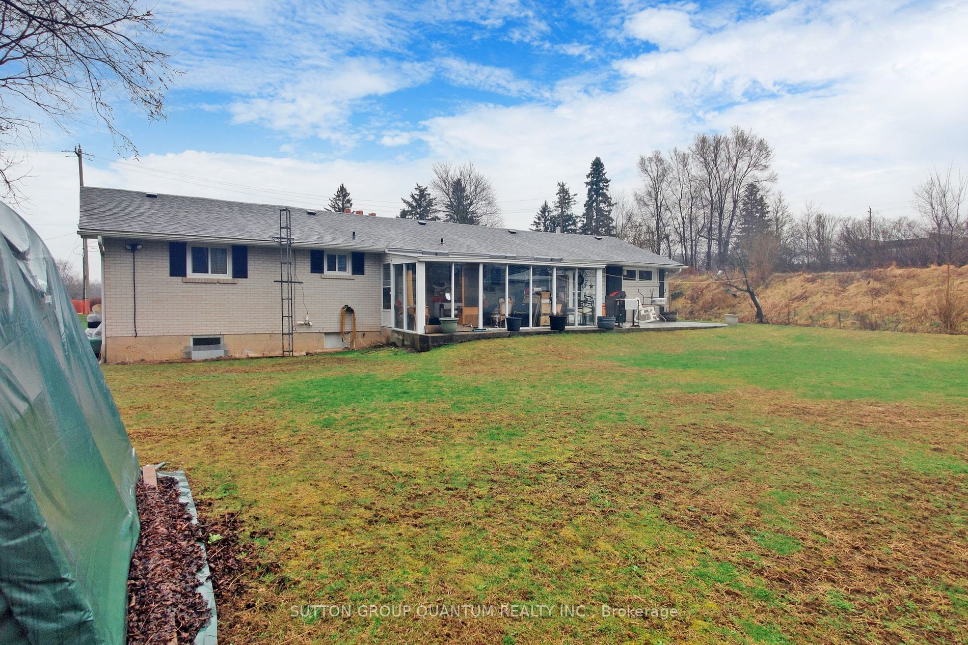 400 Maple Avenue