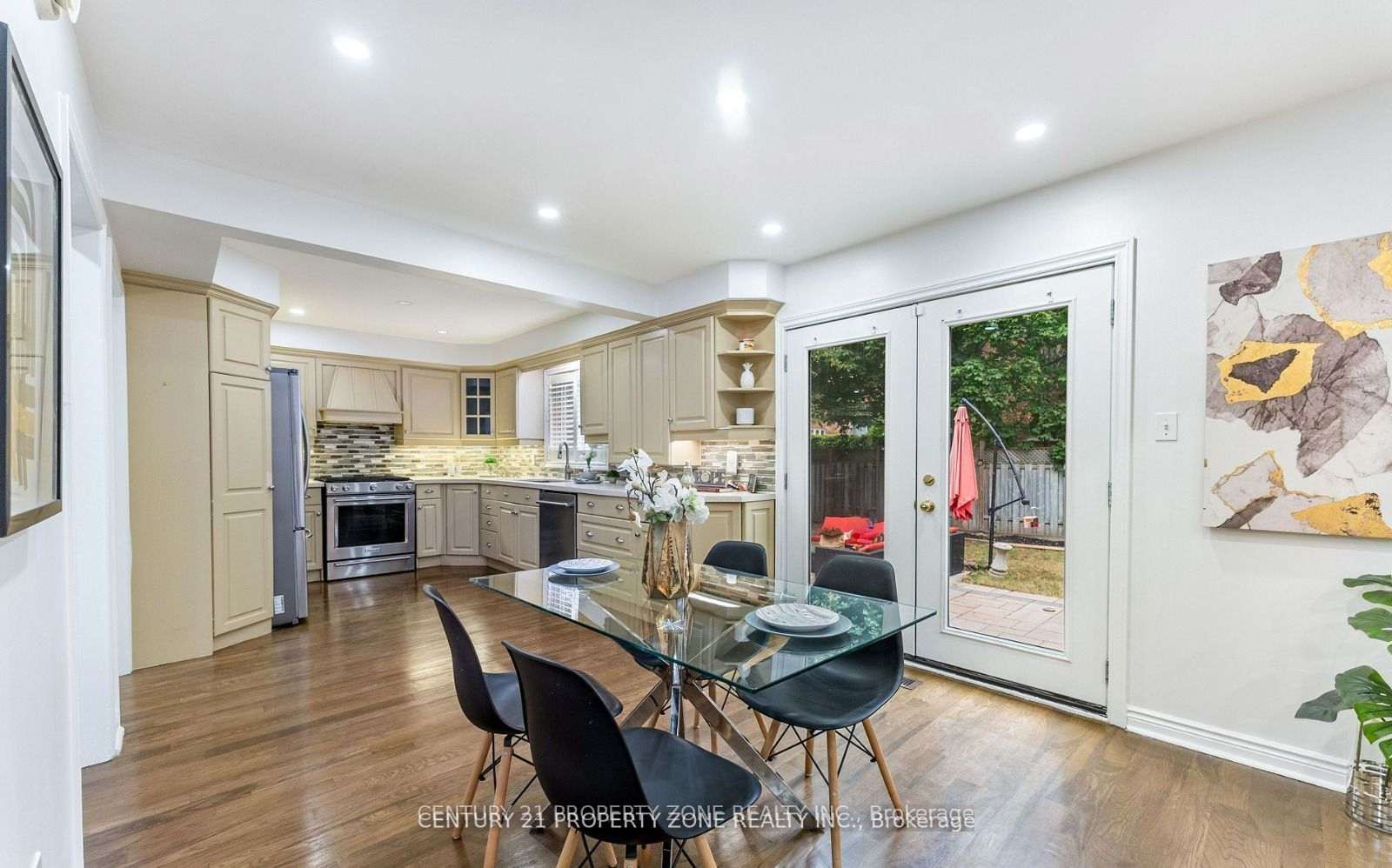349 Summerchase Dr