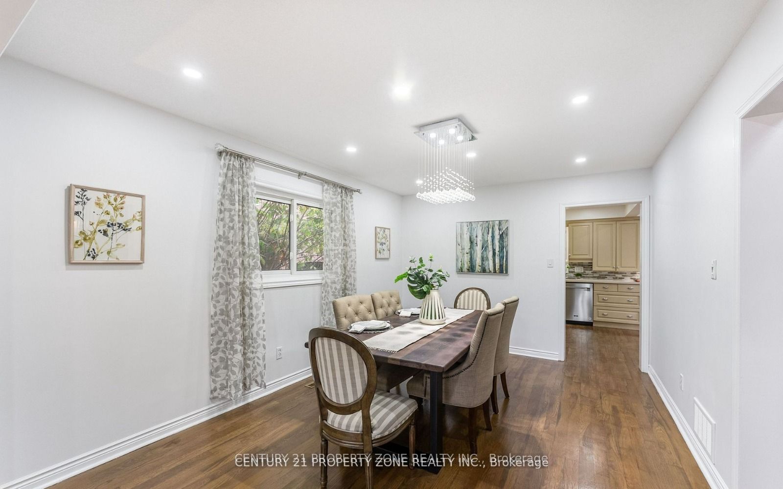 349 Summerchase Dr