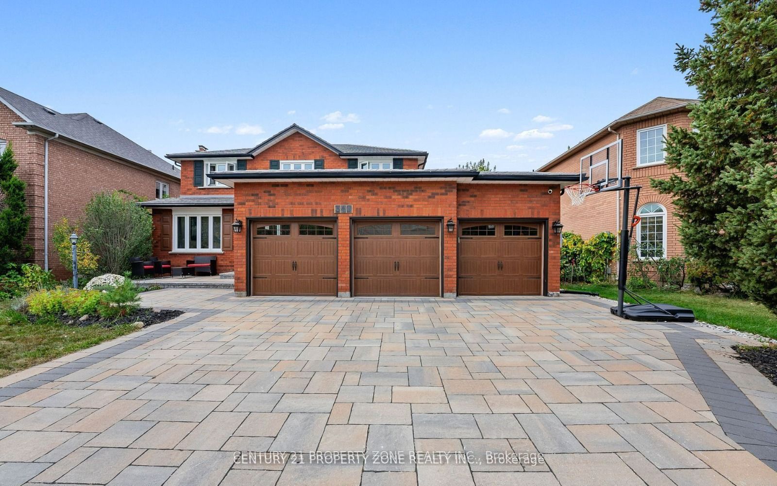349 Summerchase Dr