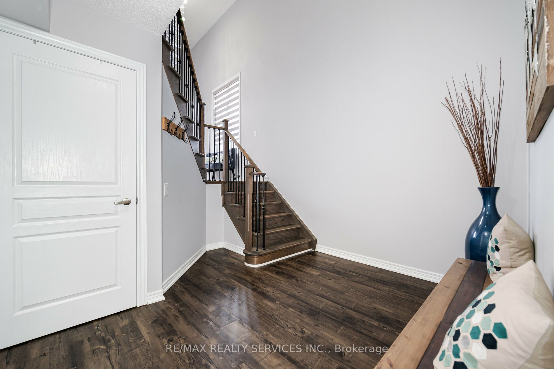 63 Blackberry Valley Cres
