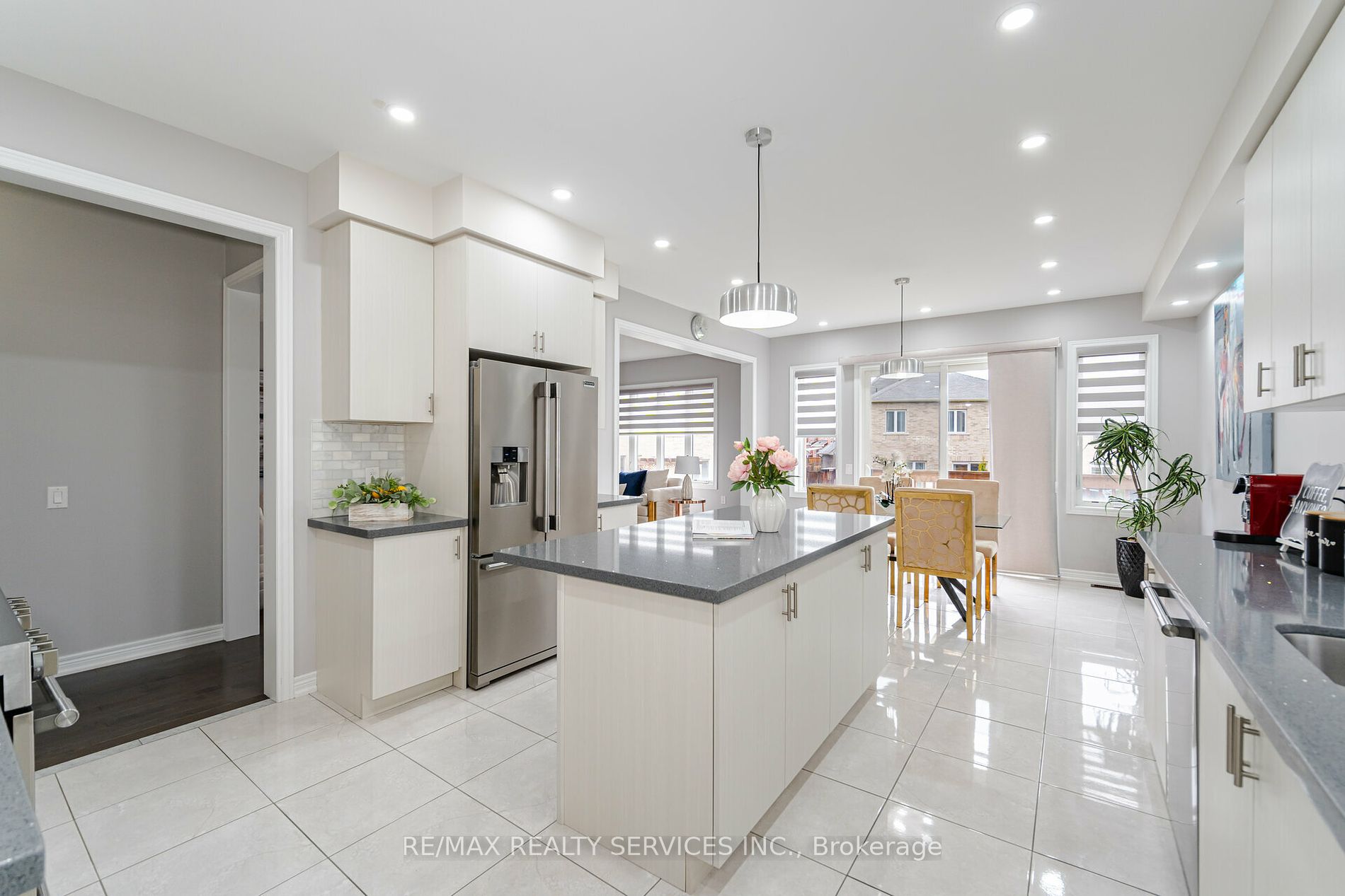63 Blackberry Valley Cres