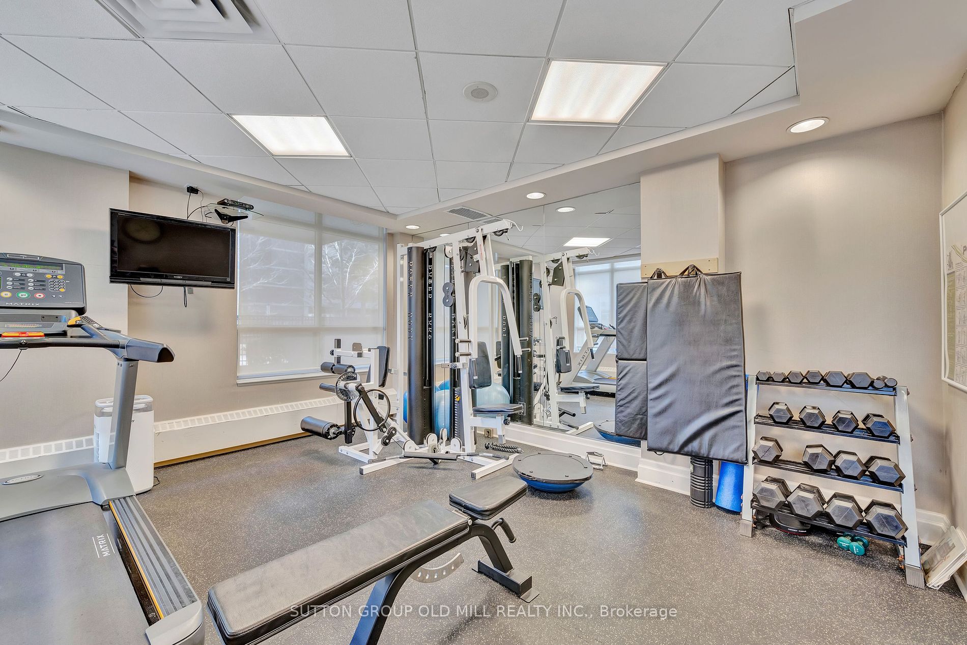 2 Aberfoyle Crescent, #411