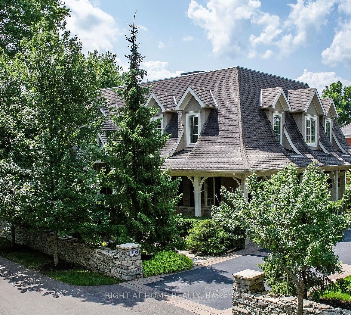 398 Lakeshore Rd W