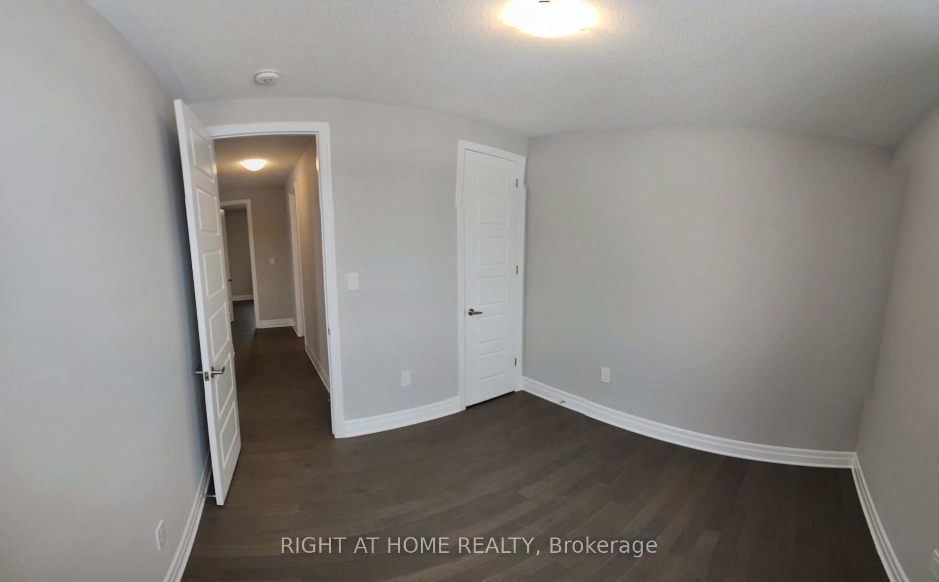3048 John Mckay Blvd