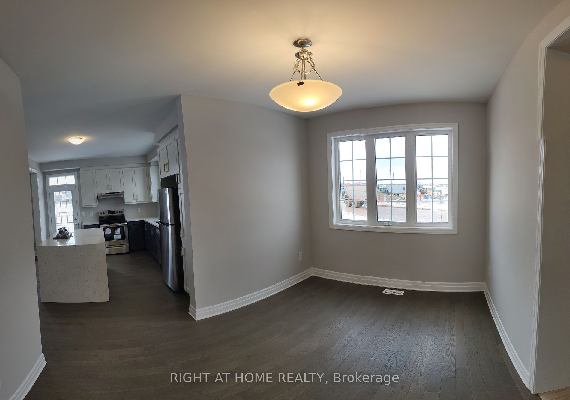 3048 John Mckay Blvd