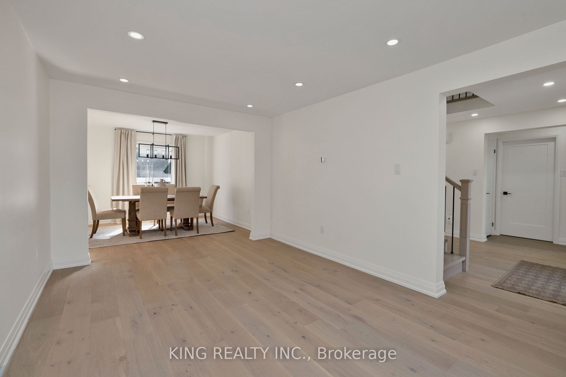 13 Ivan Ave