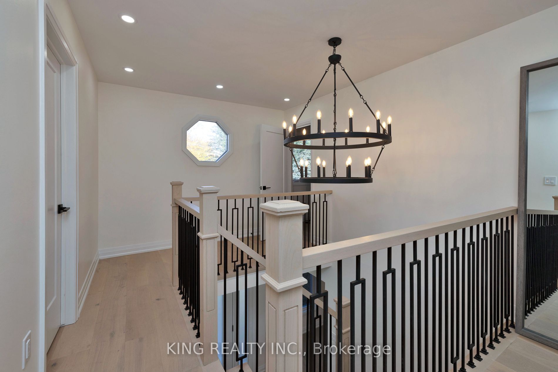 13 Ivan Ave