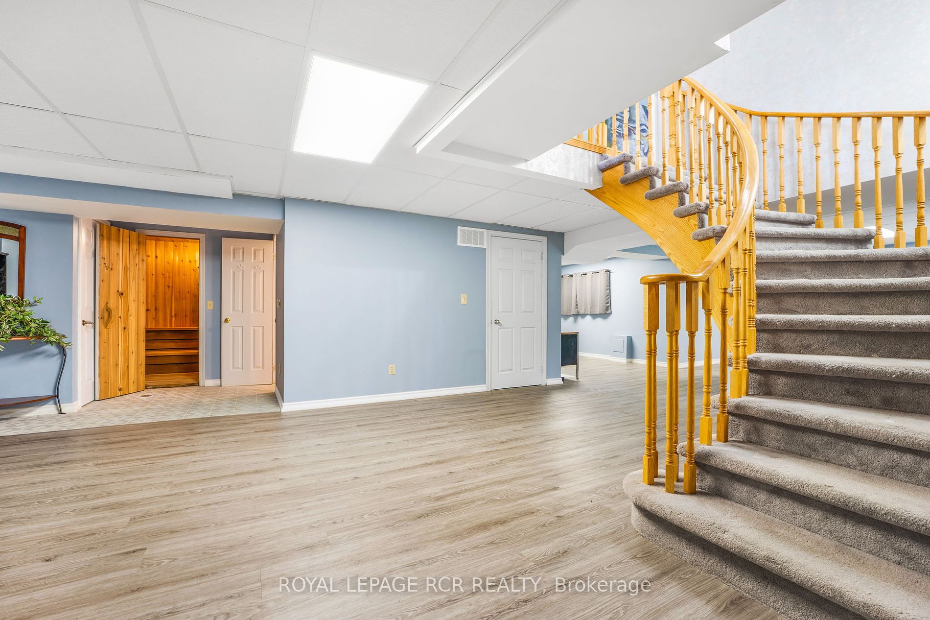 22 Ridelle Crt