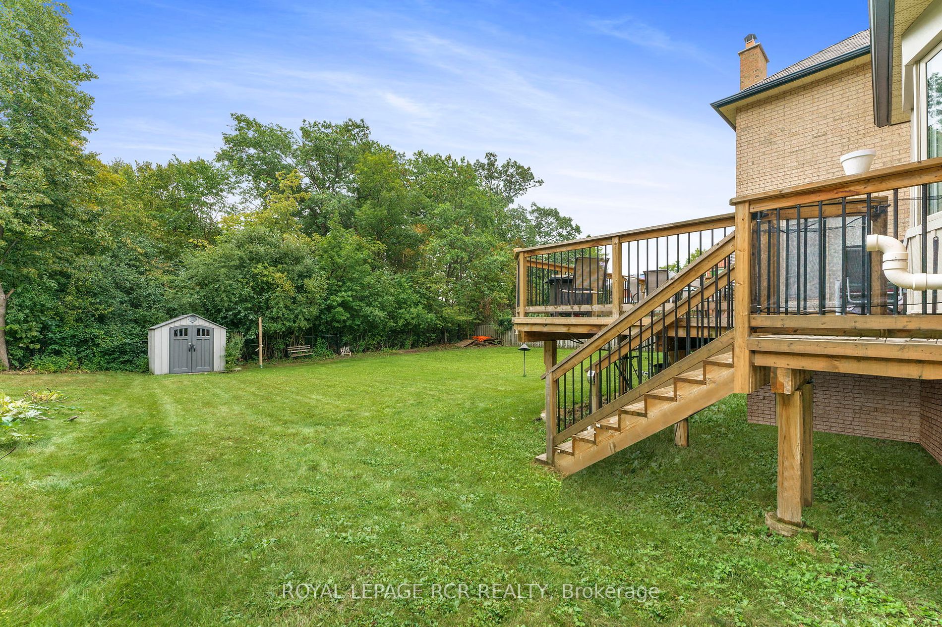 22 Ridelle Crt
