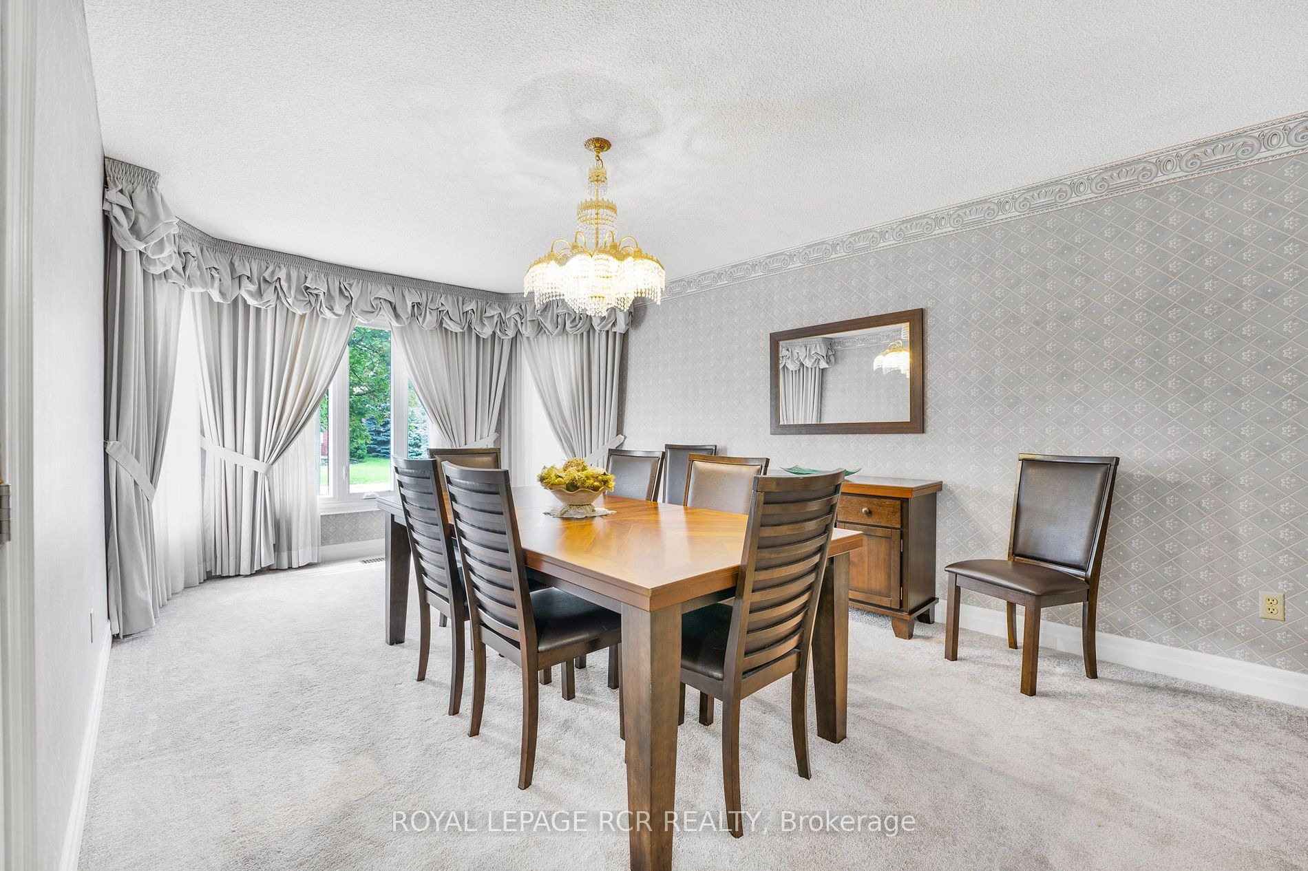 22 Ridelle Crt